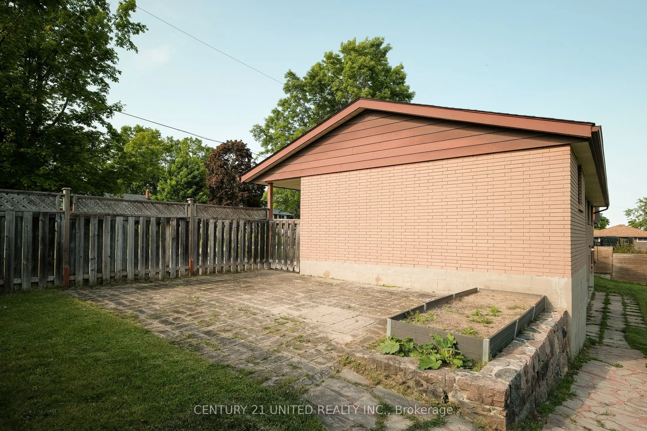85 Earlwood Drive