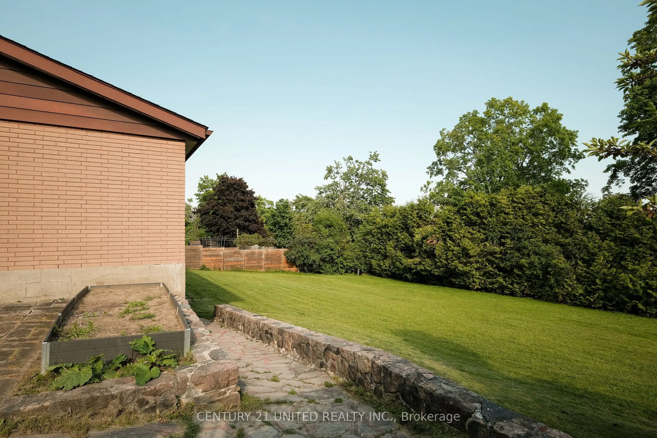 85 Earlwood Drive