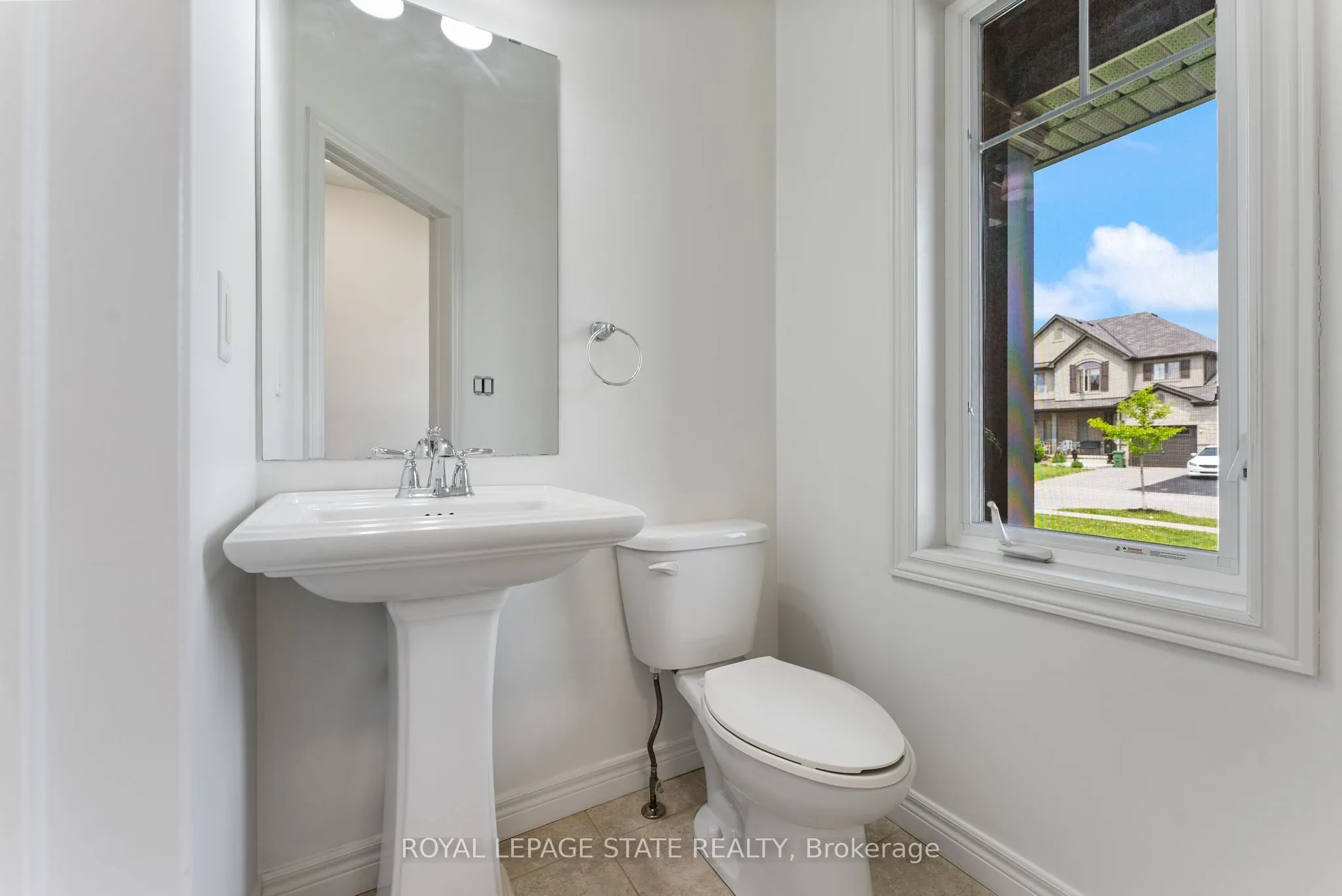 68 Dodman Crescent