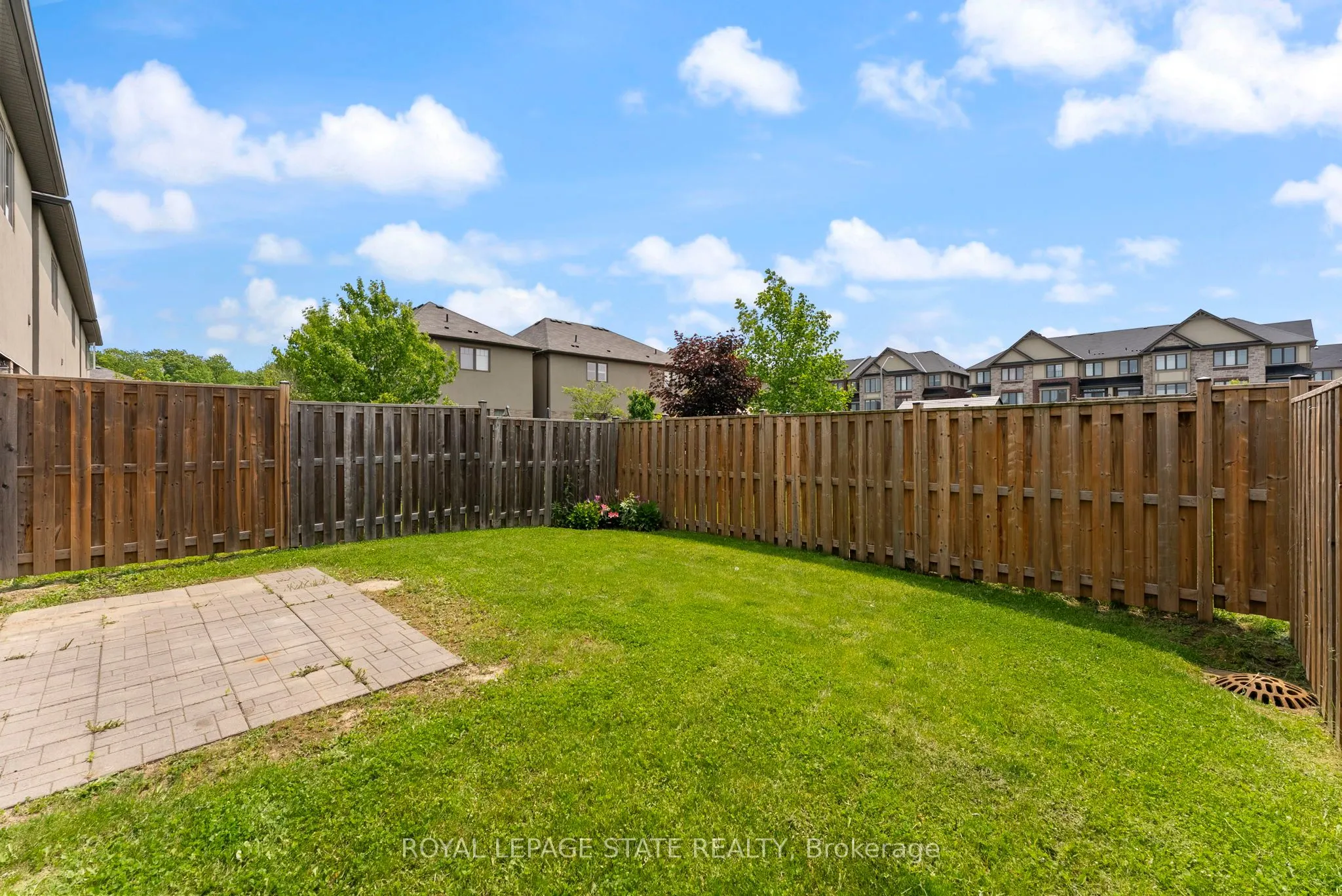68 Dodman Crescent