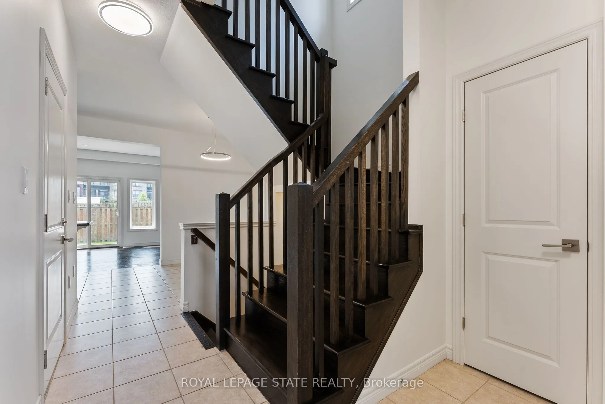 68 Dodman Crescent