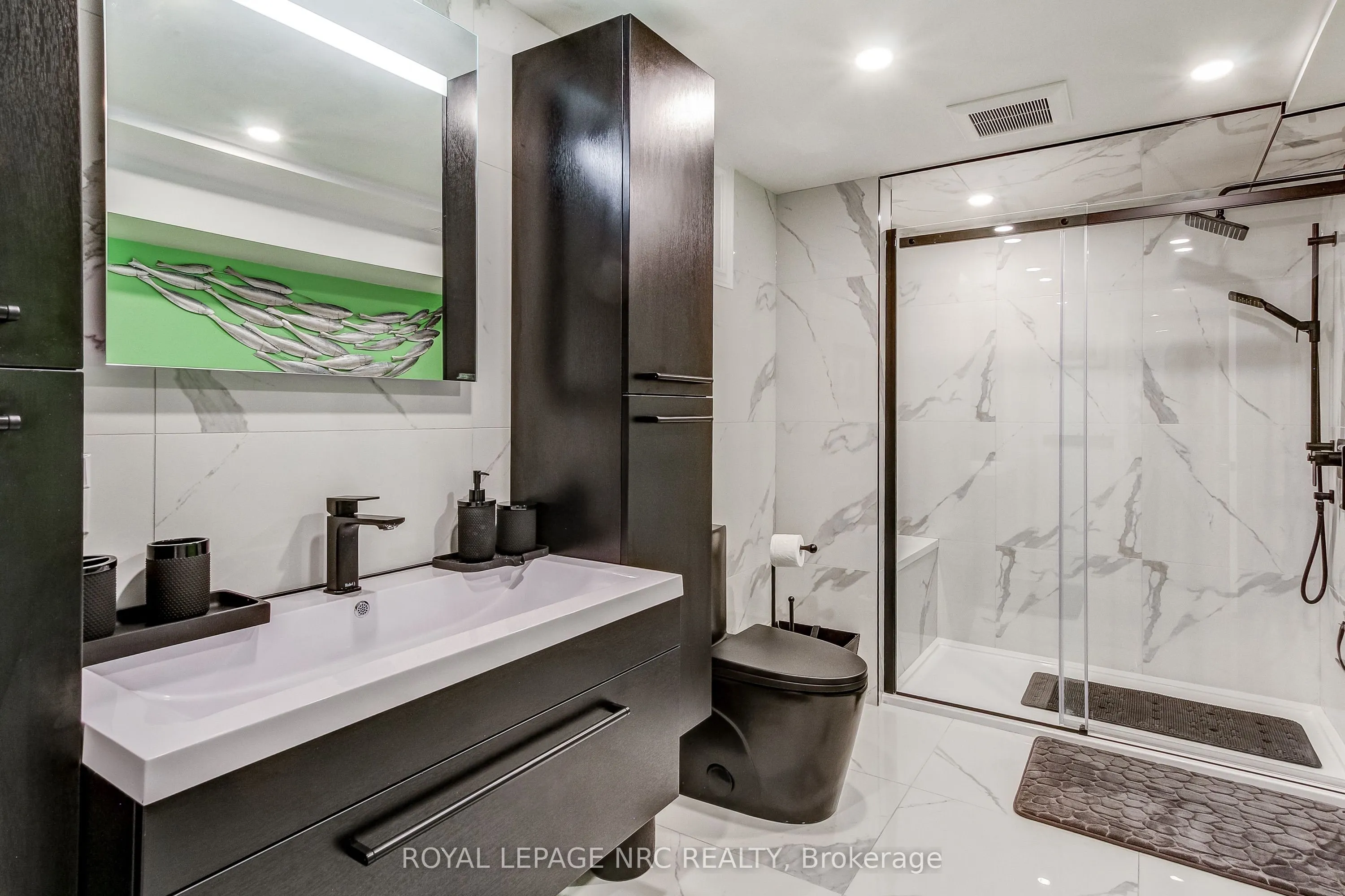 3 LOWER CANADA Drive