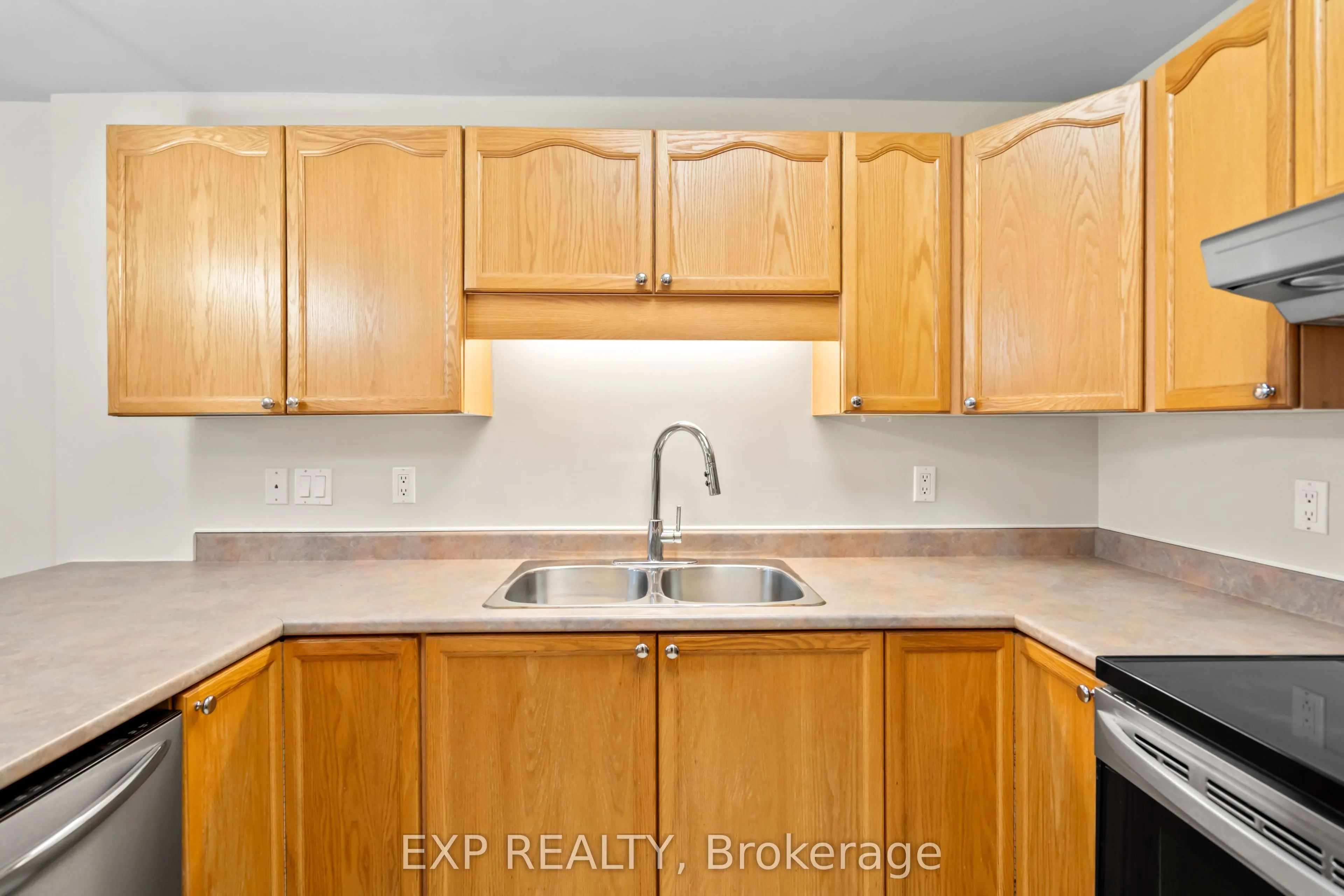 134 Hibernia Street, #134