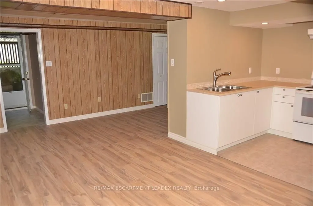 131 Council Crescent, #Basement