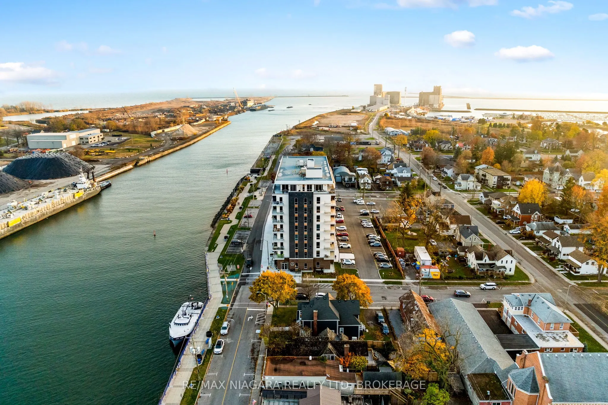 118 West Street, #605