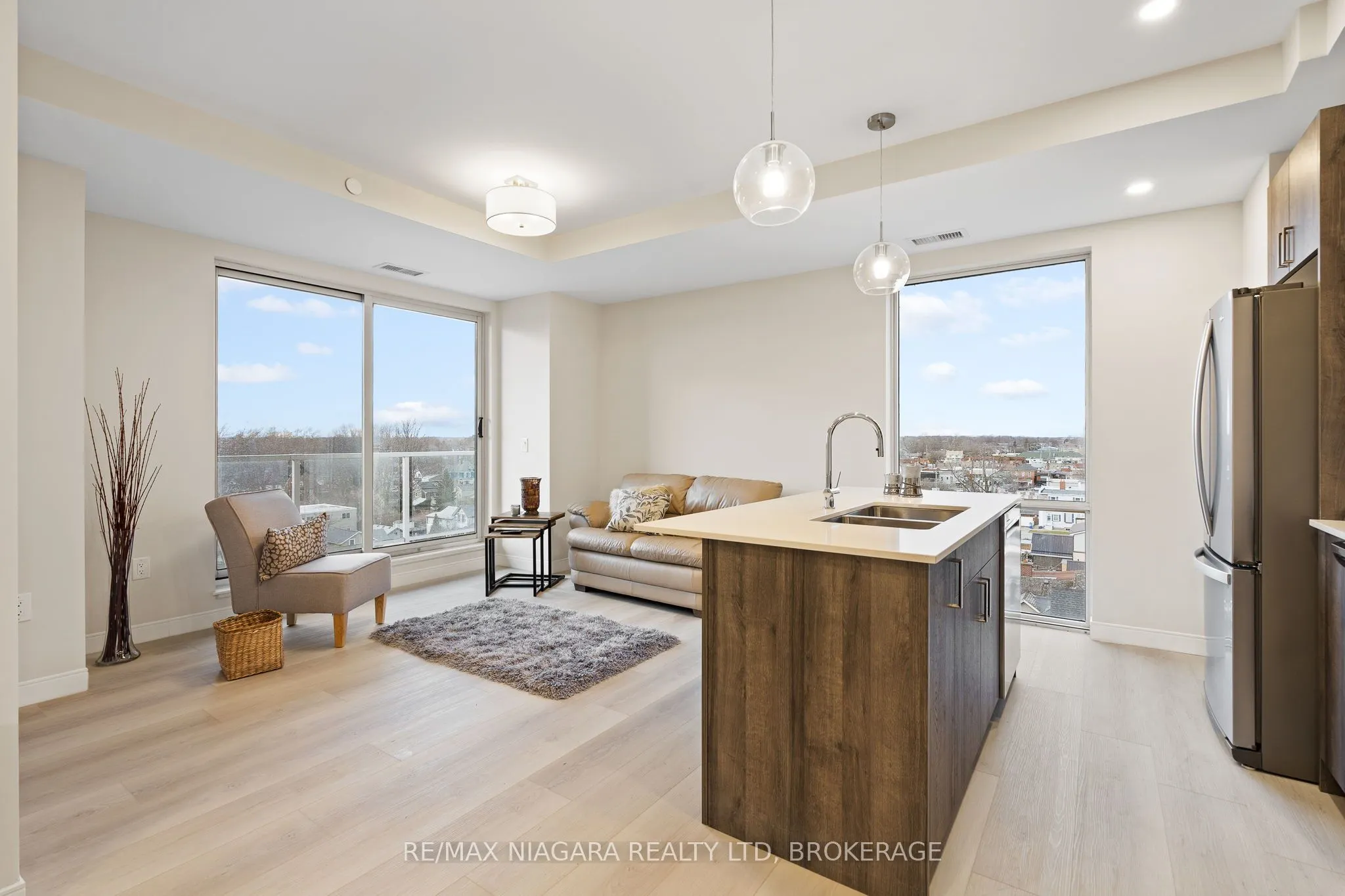 118 West Street, #605