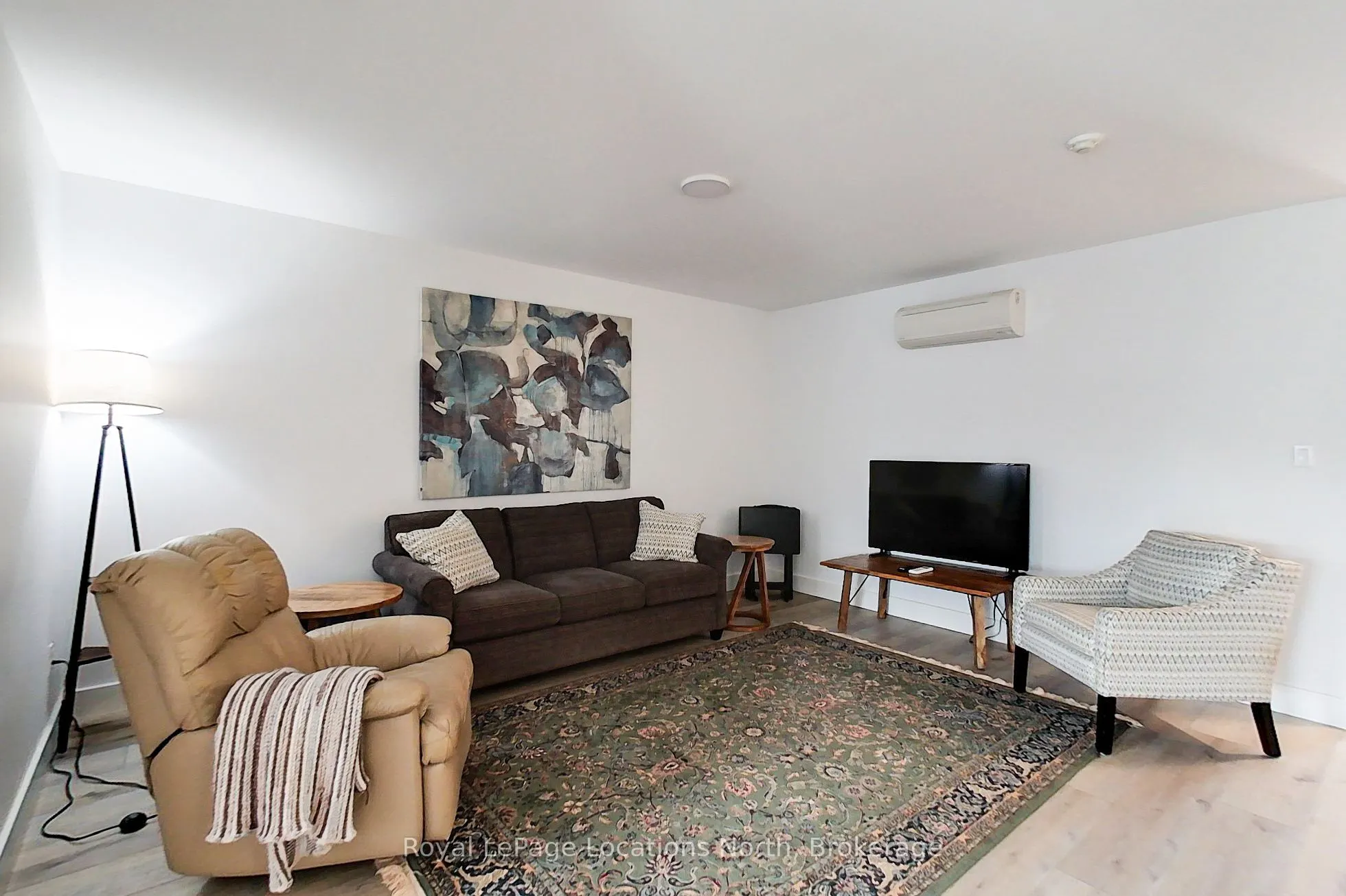 10 Trowbridge Street E, #302