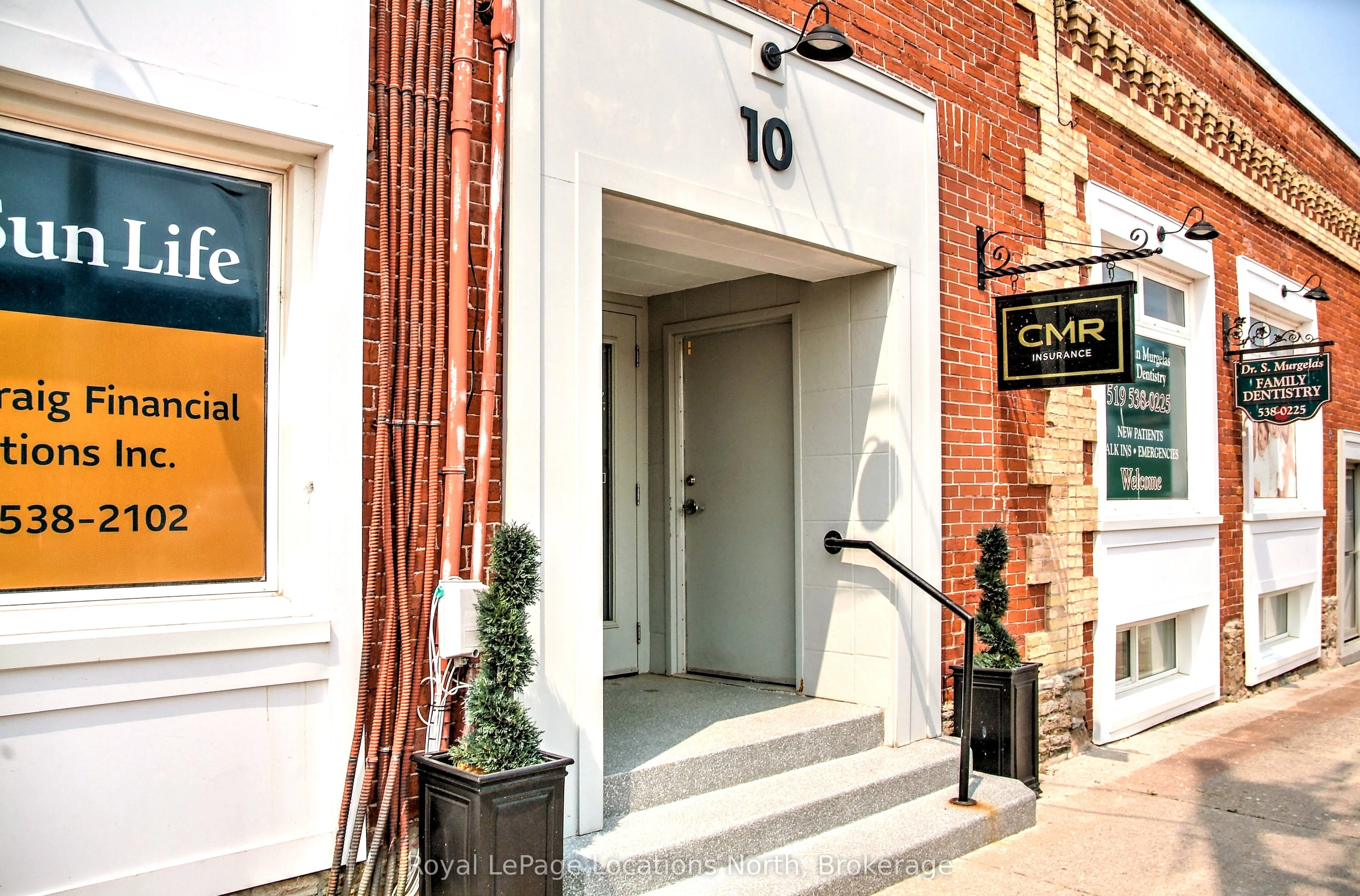 10 Trowbridge Street E, #302