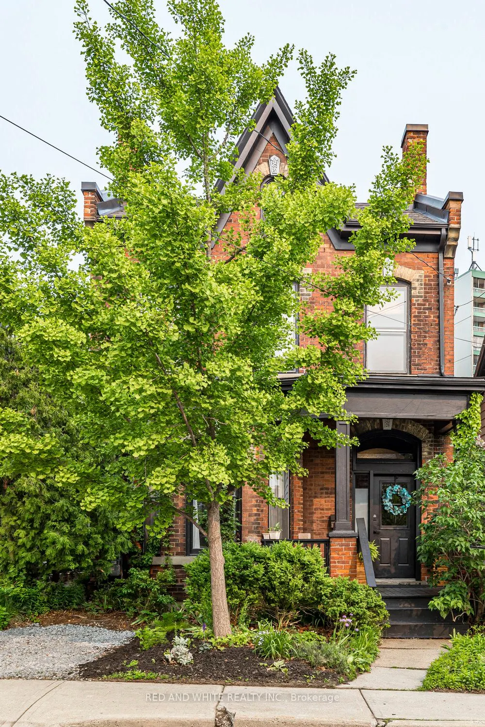 115 Locke Street N
