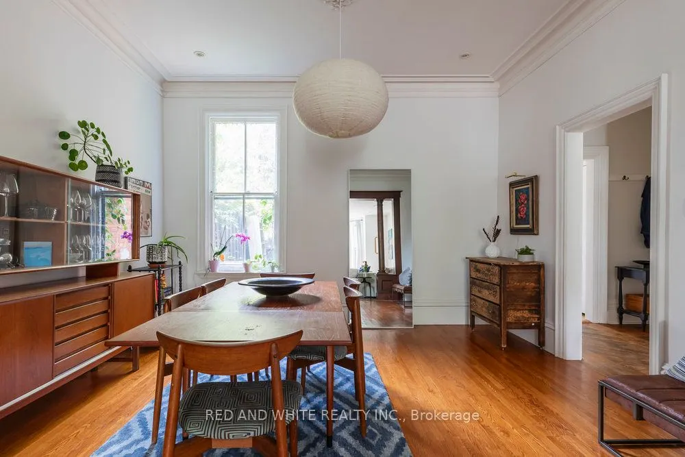 115 Locke Street N