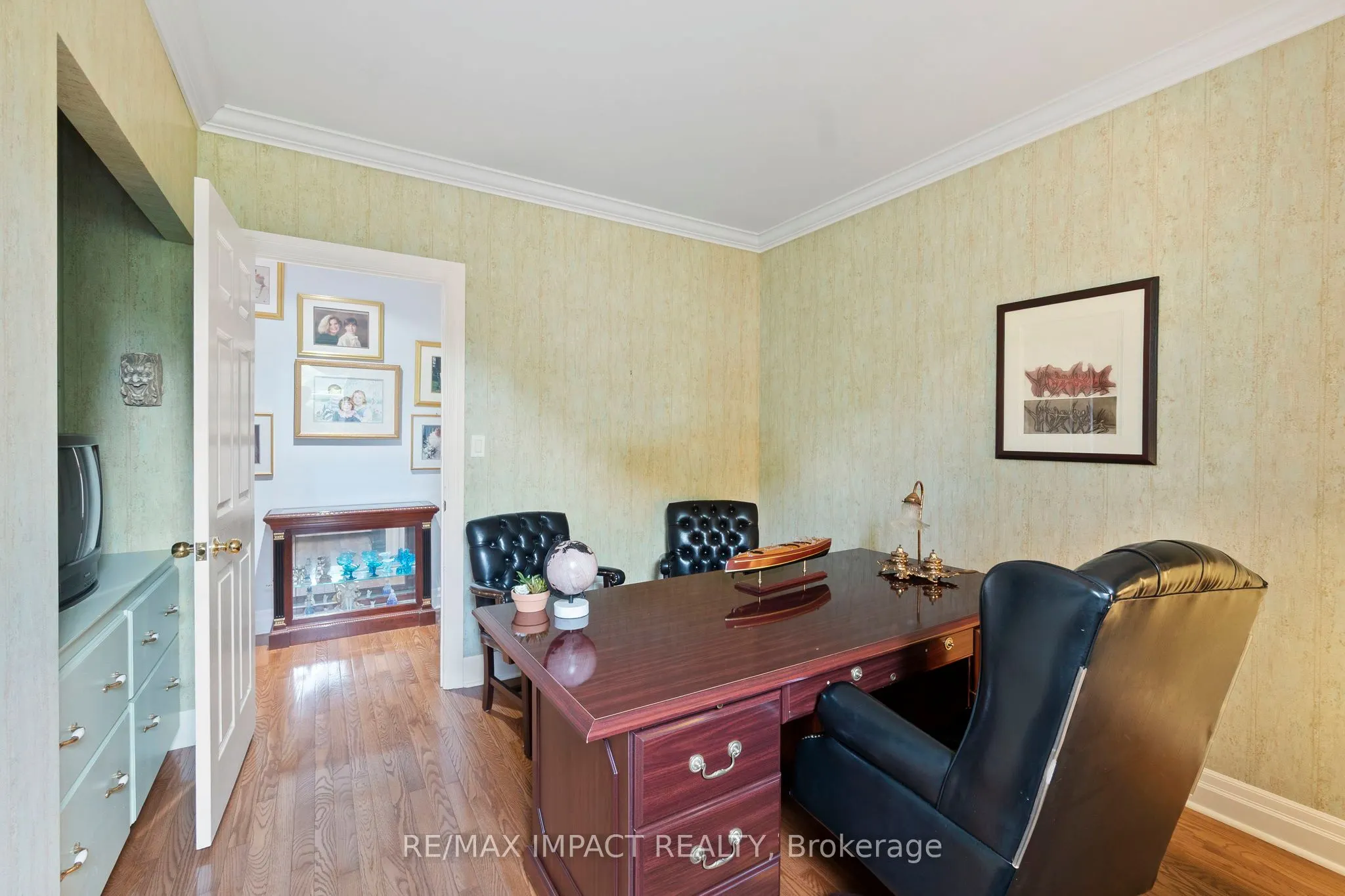 220 Church Street, #101