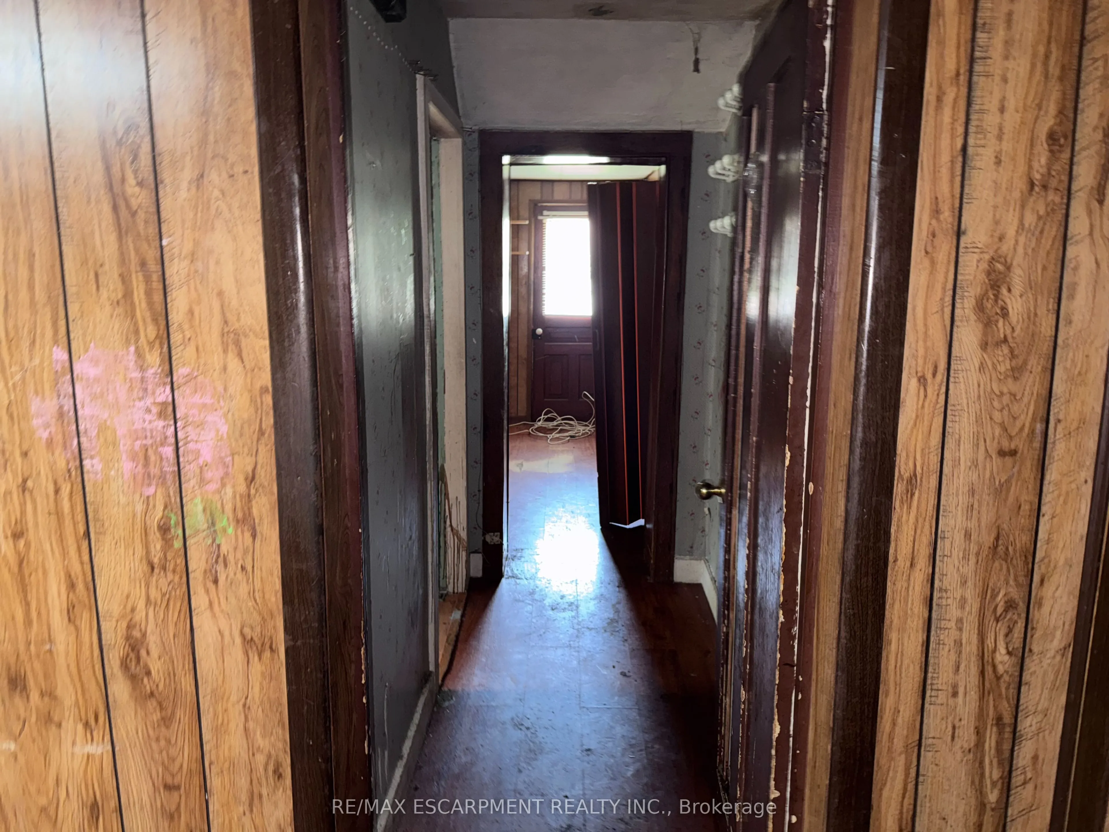 508 Main Street E