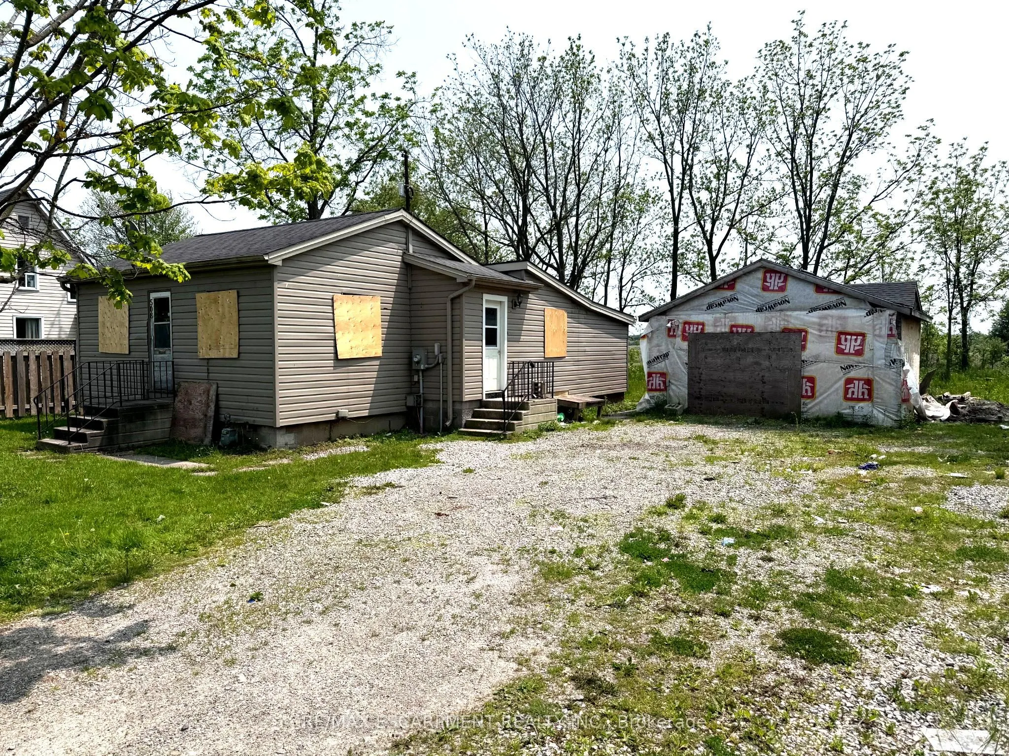 508 Main Street E