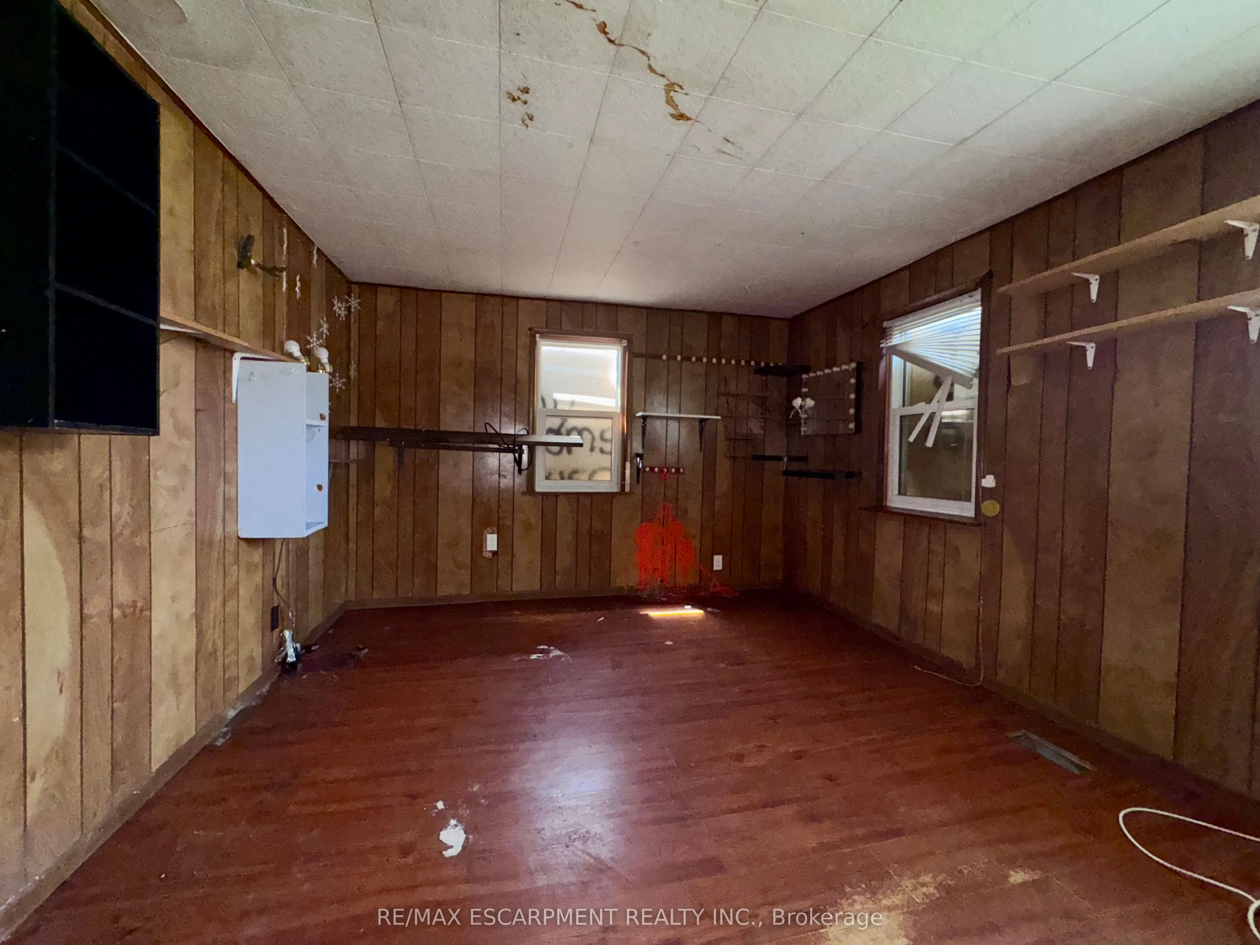508 Main Street E