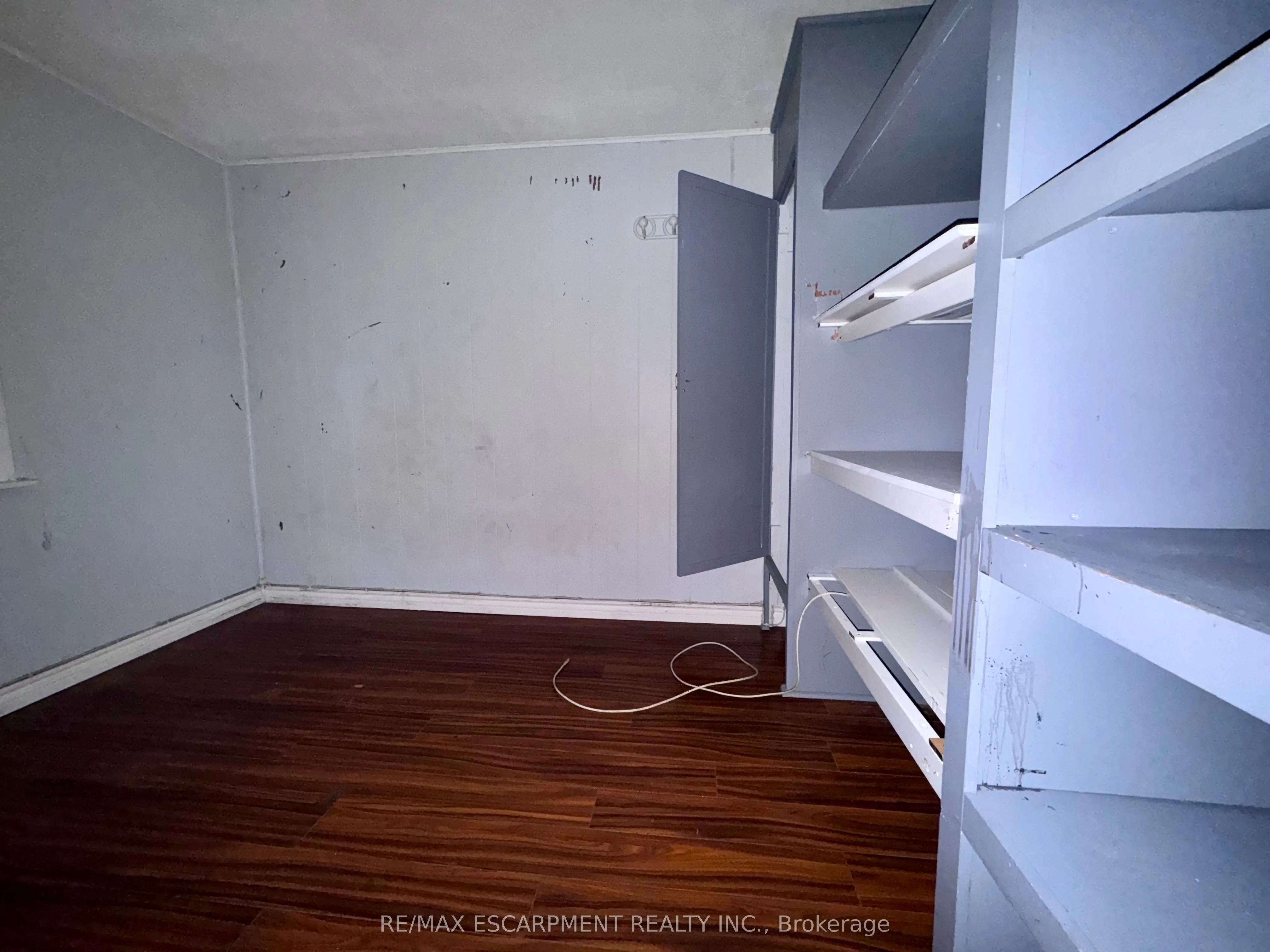 508 Main Street E