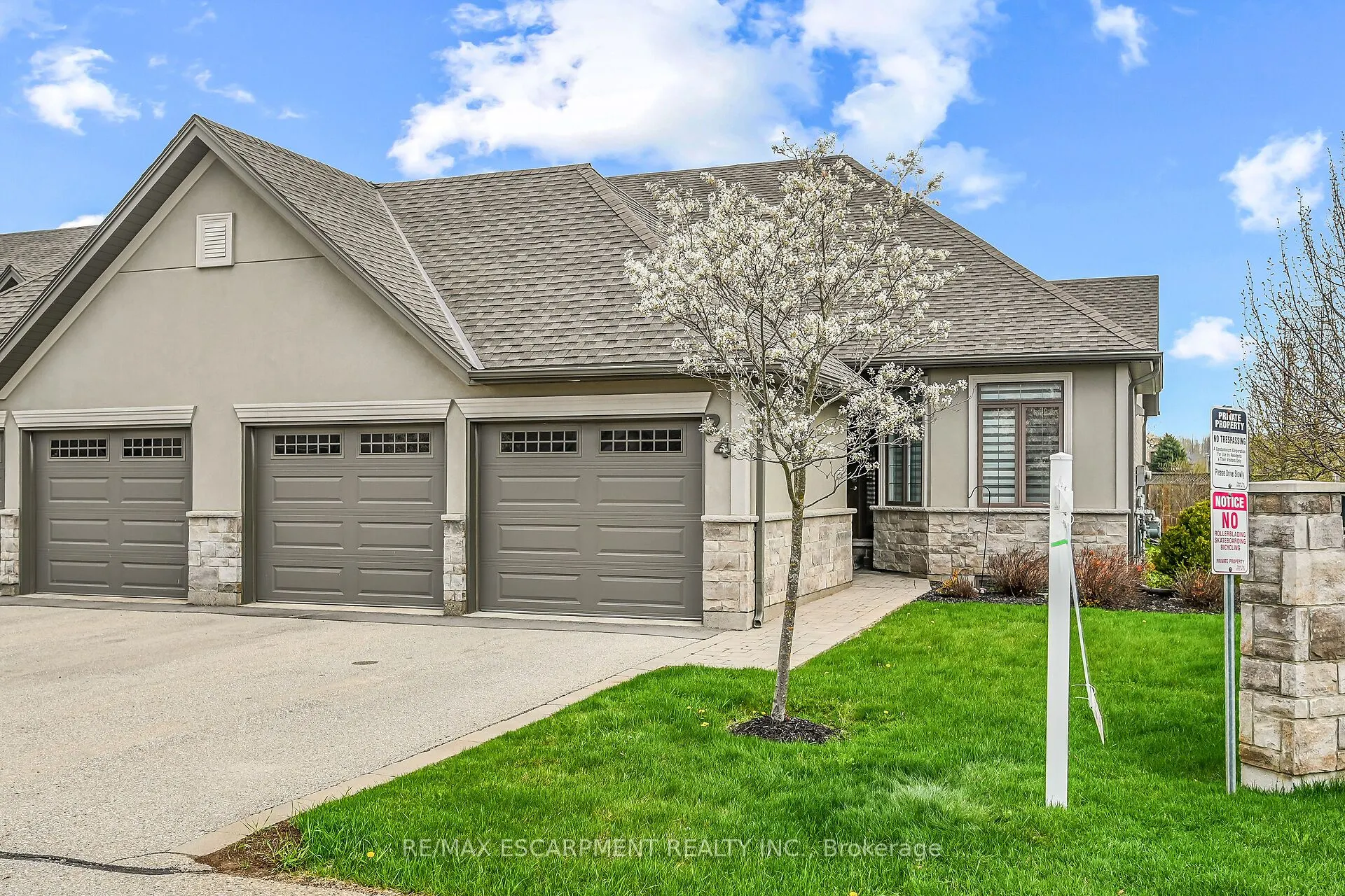 247 Munnoch Boulevard #24
