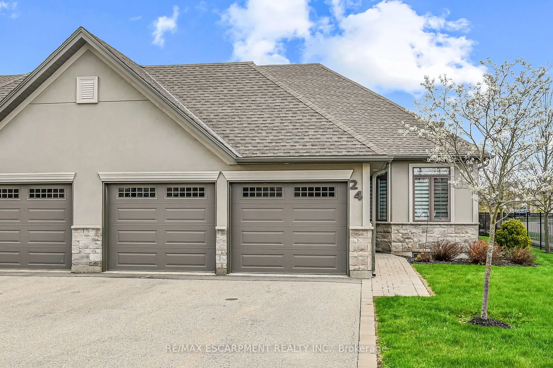 247 Munnoch Boulevard #24
