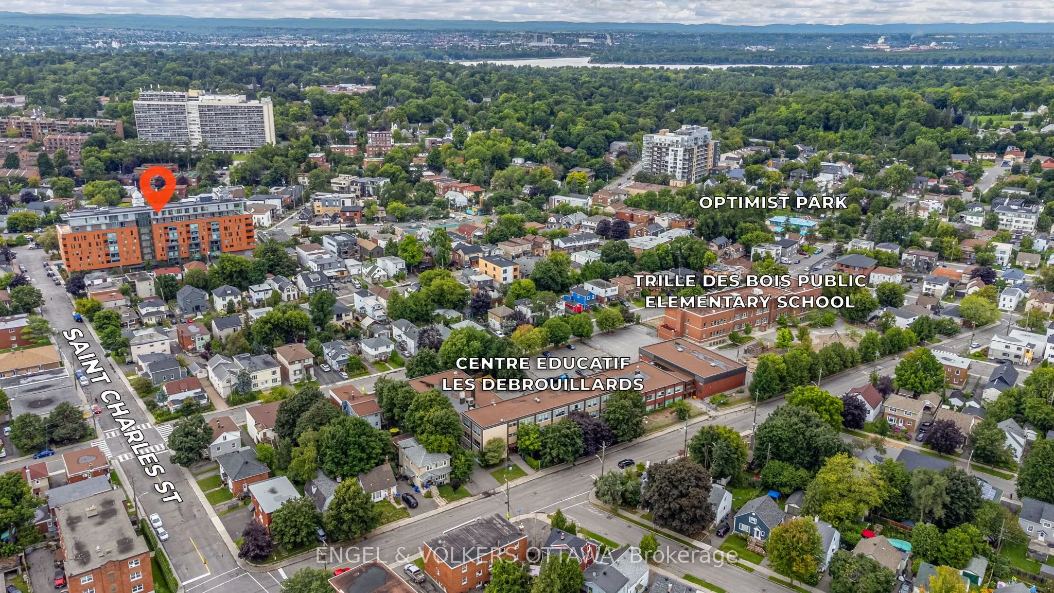 135 Barrette Street, #103