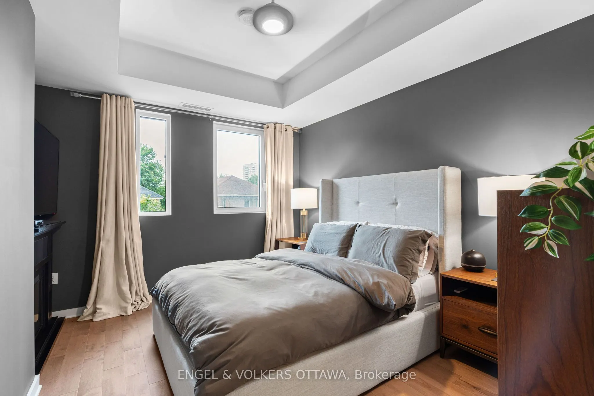 135 Barrette Street, #103