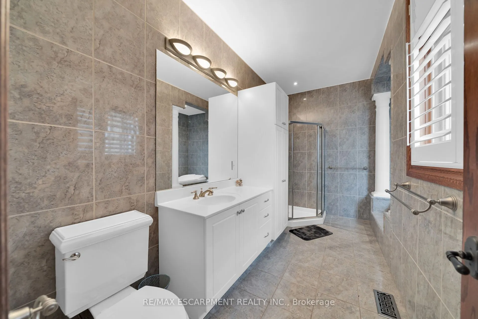 117 Christopher Drive