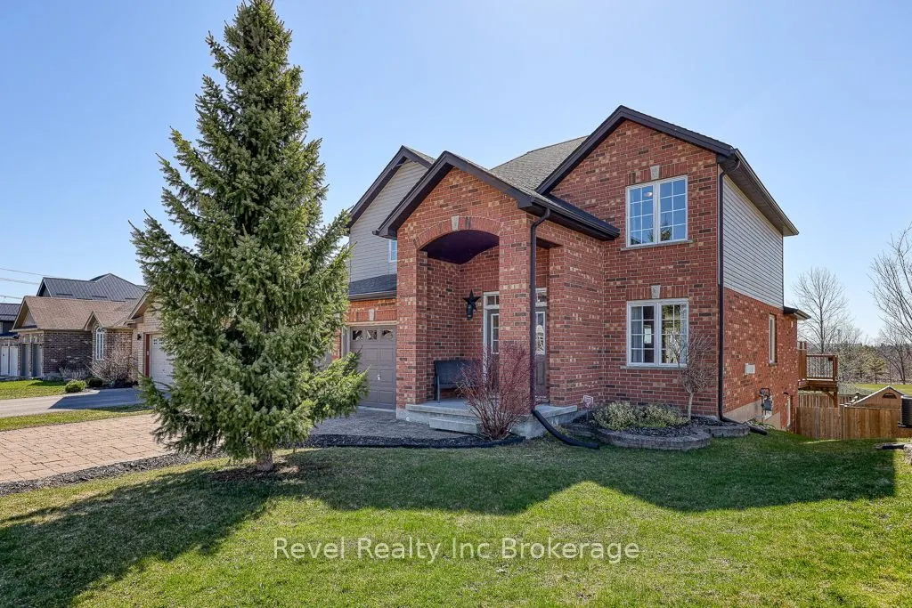 7 Woodhatch Crescent