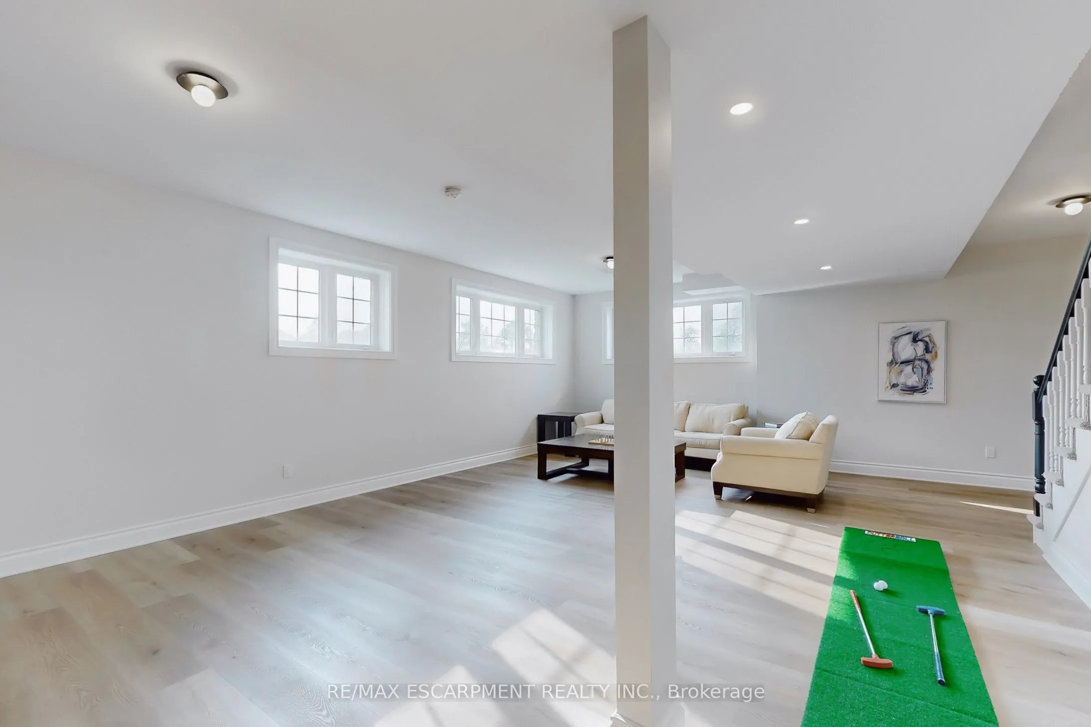 485 Concession 5 Road E