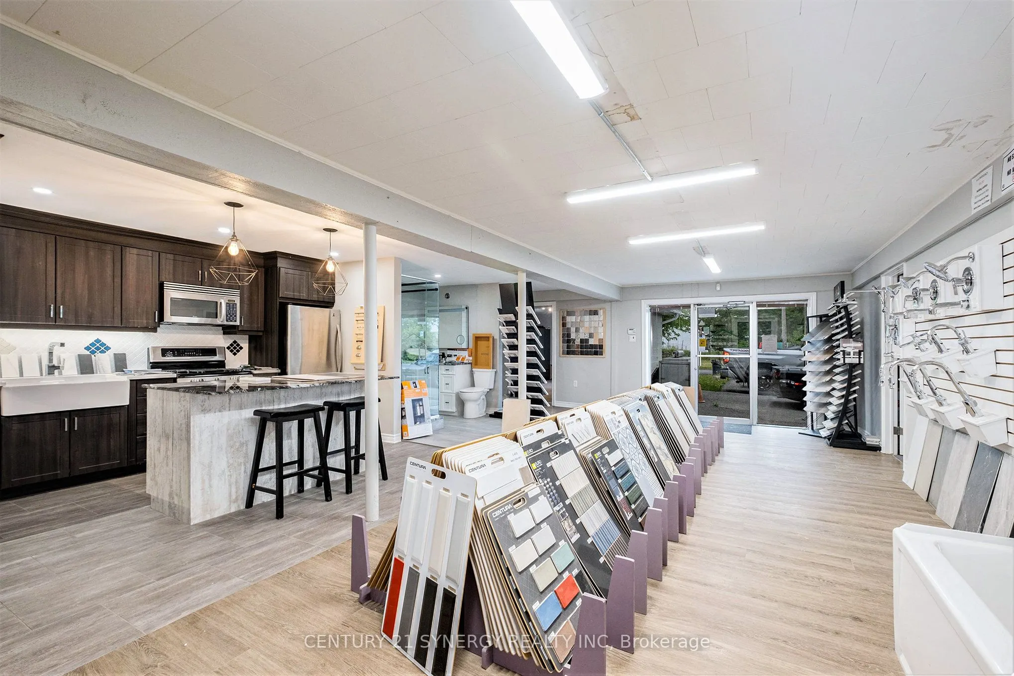 2319 Community Way
