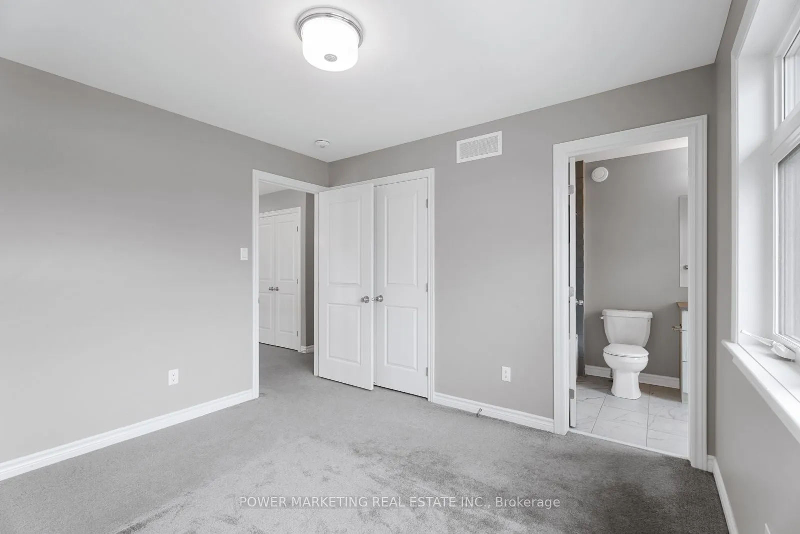 848 Snowdrop Crescent