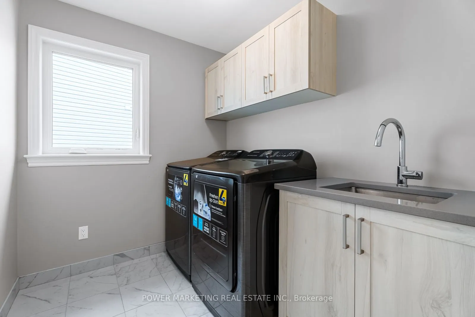 848 Snowdrop Crescent