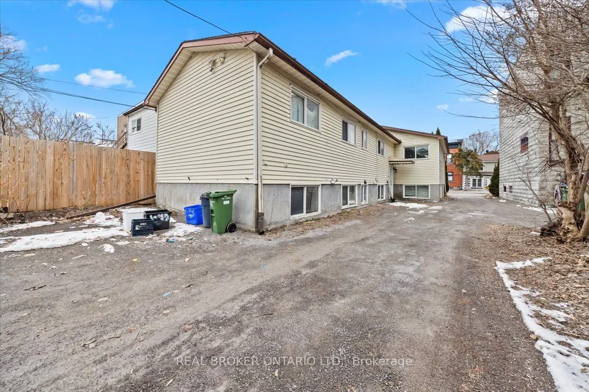 161 Guigues Avenue