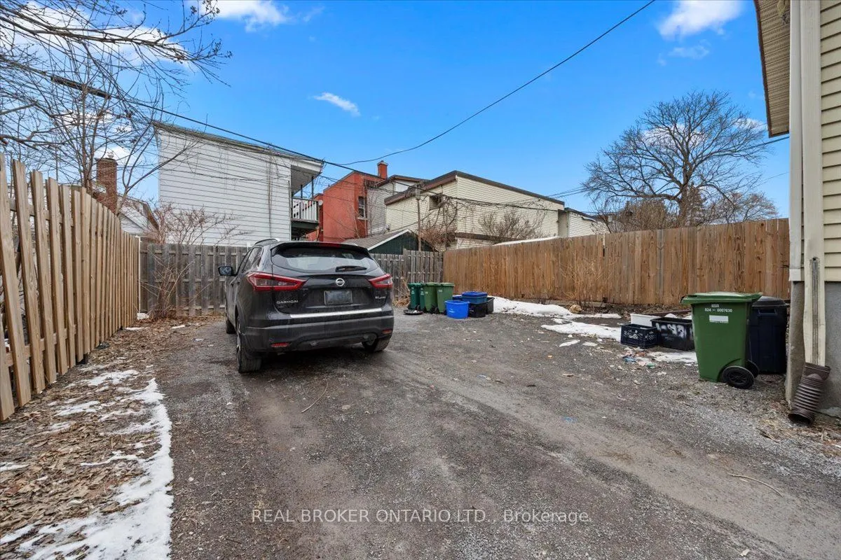 161 Guigues Avenue