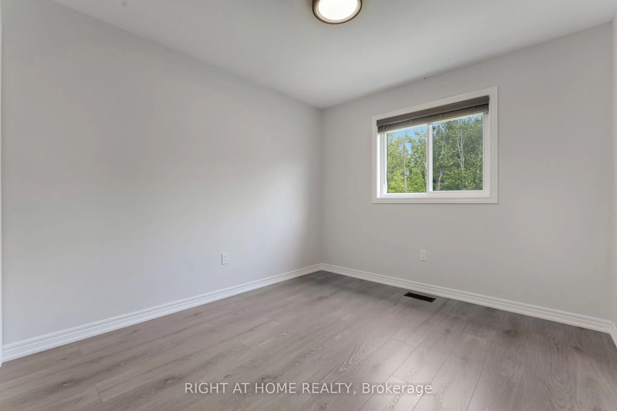 340 Prospect Point Road N #6