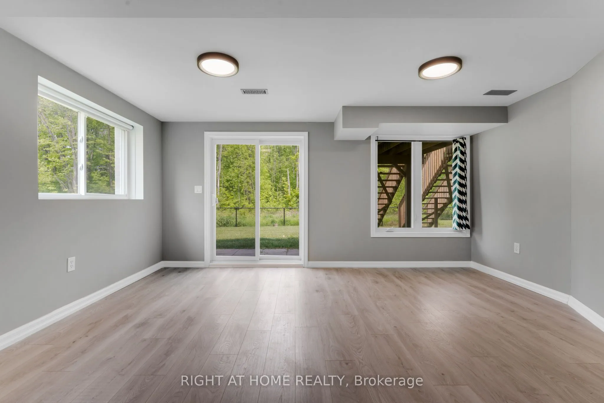 340 Prospect Point Road N #6