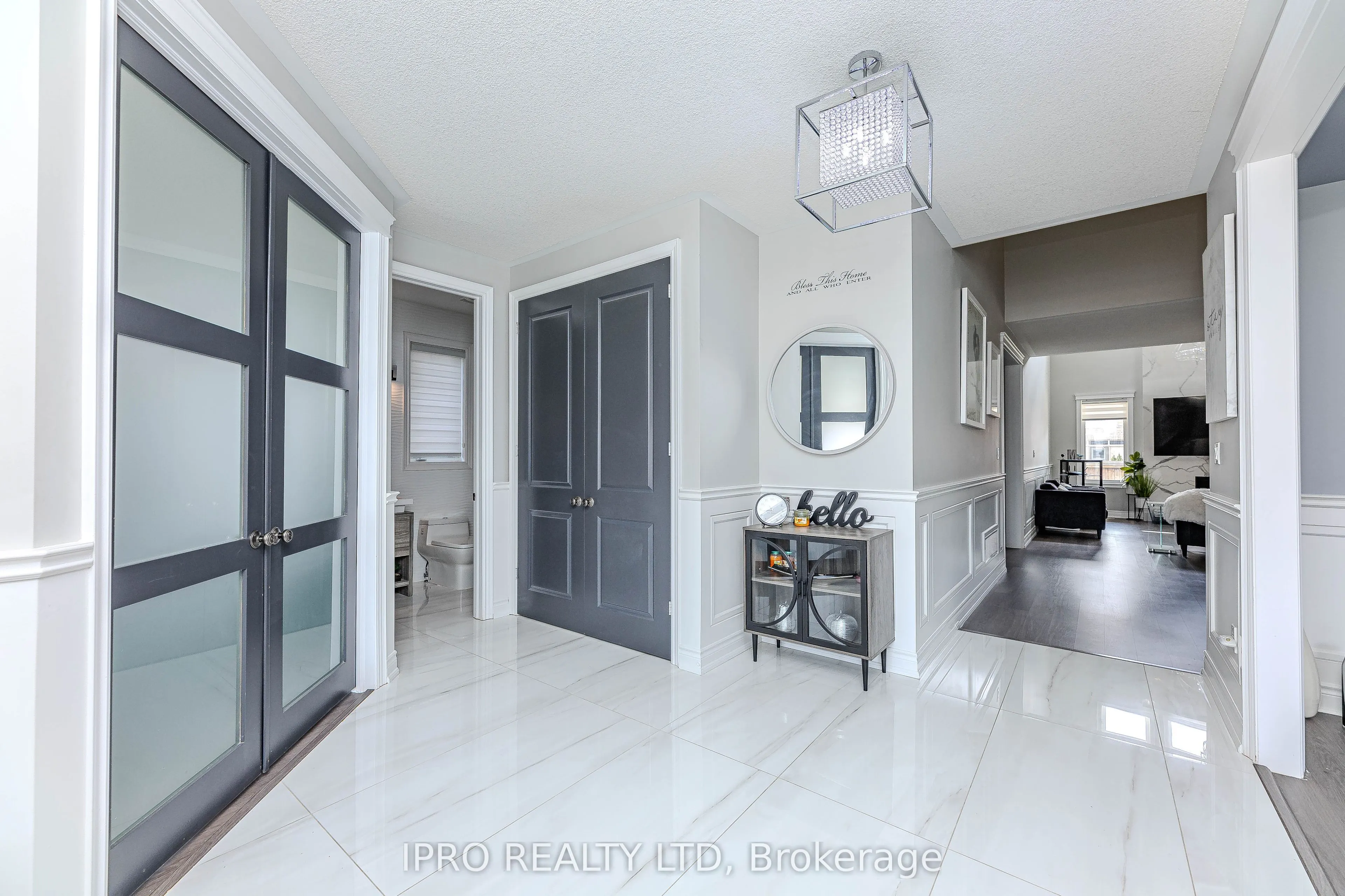 22 Stonegate Avenue