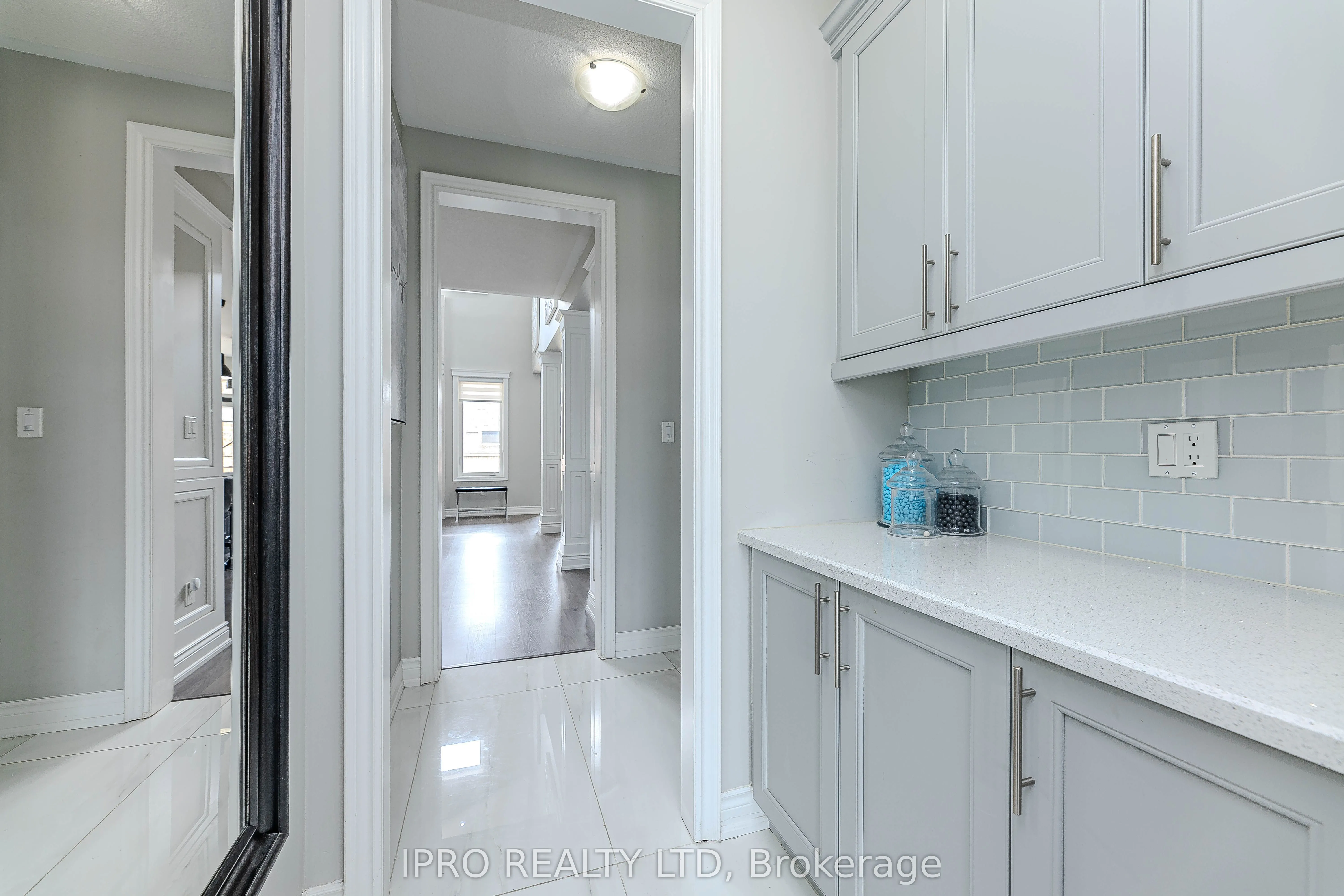 22 Stonegate Avenue