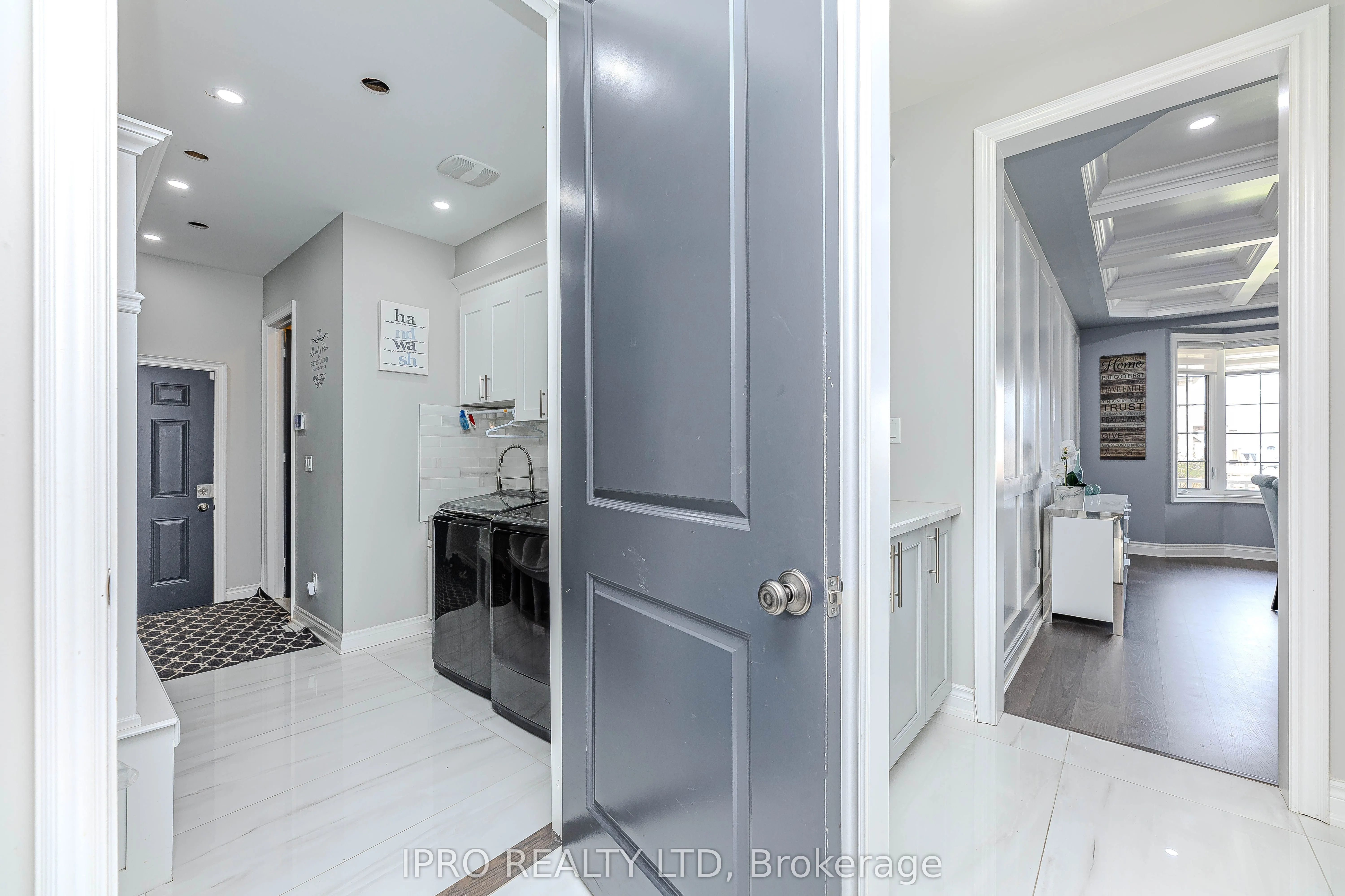 22 Stonegate Avenue