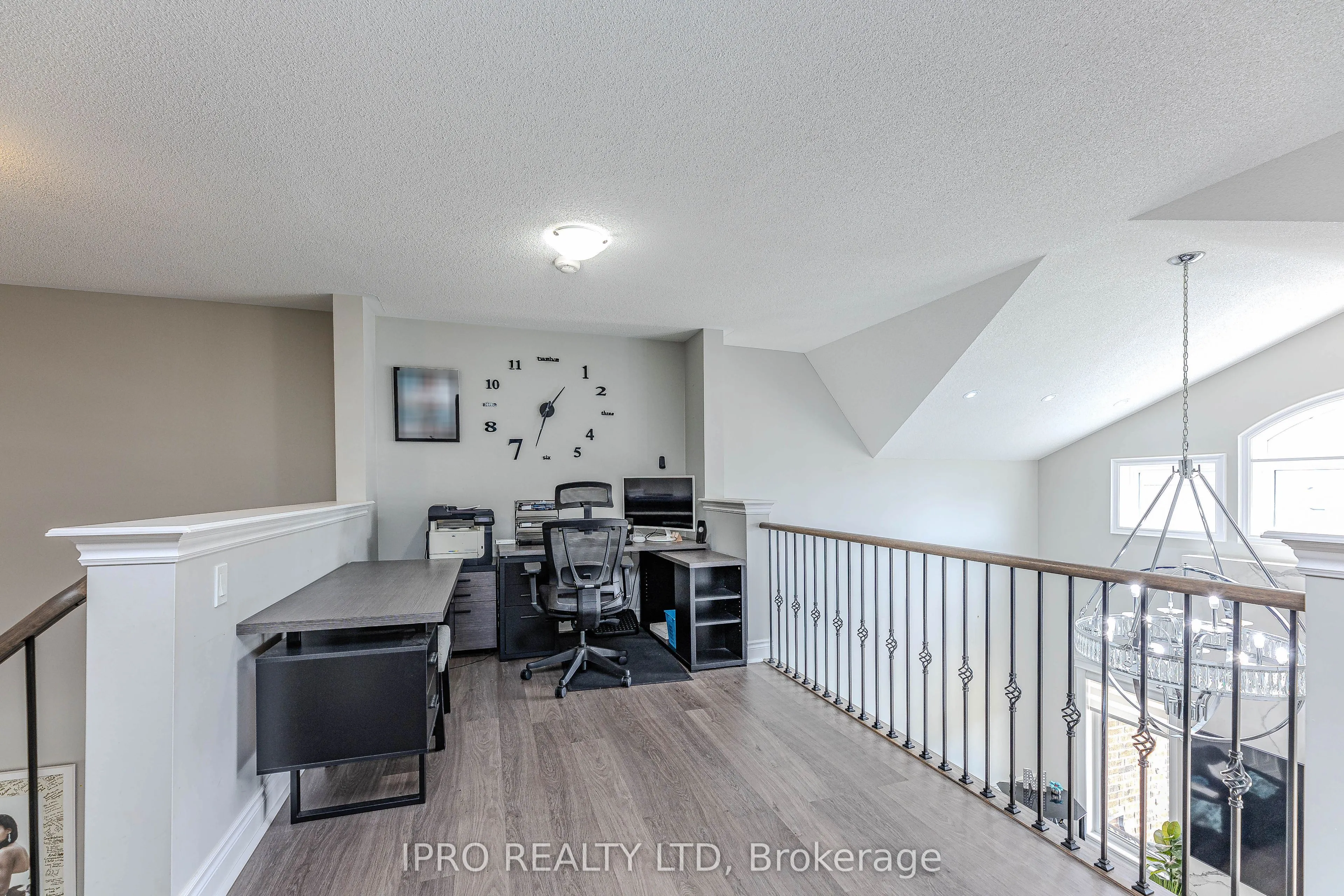 22 Stonegate Avenue