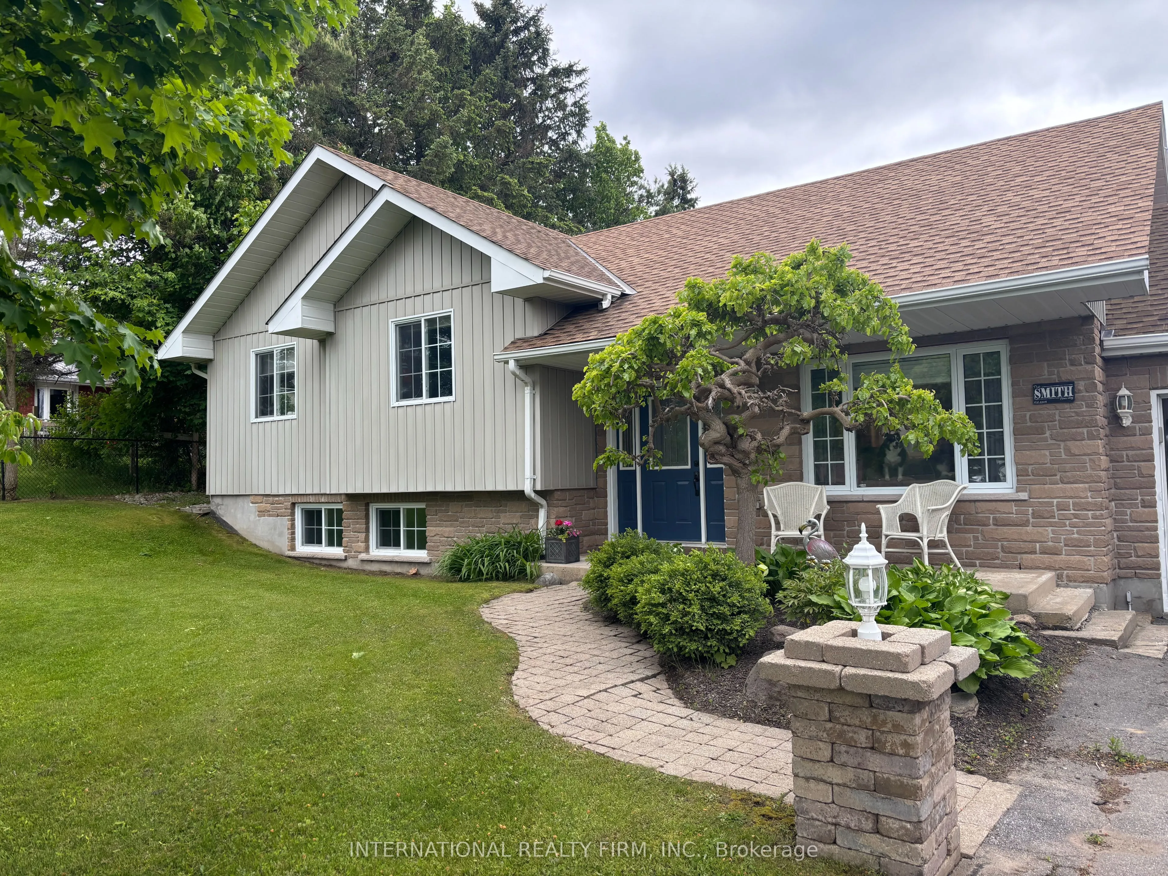 52 Shelley Drive