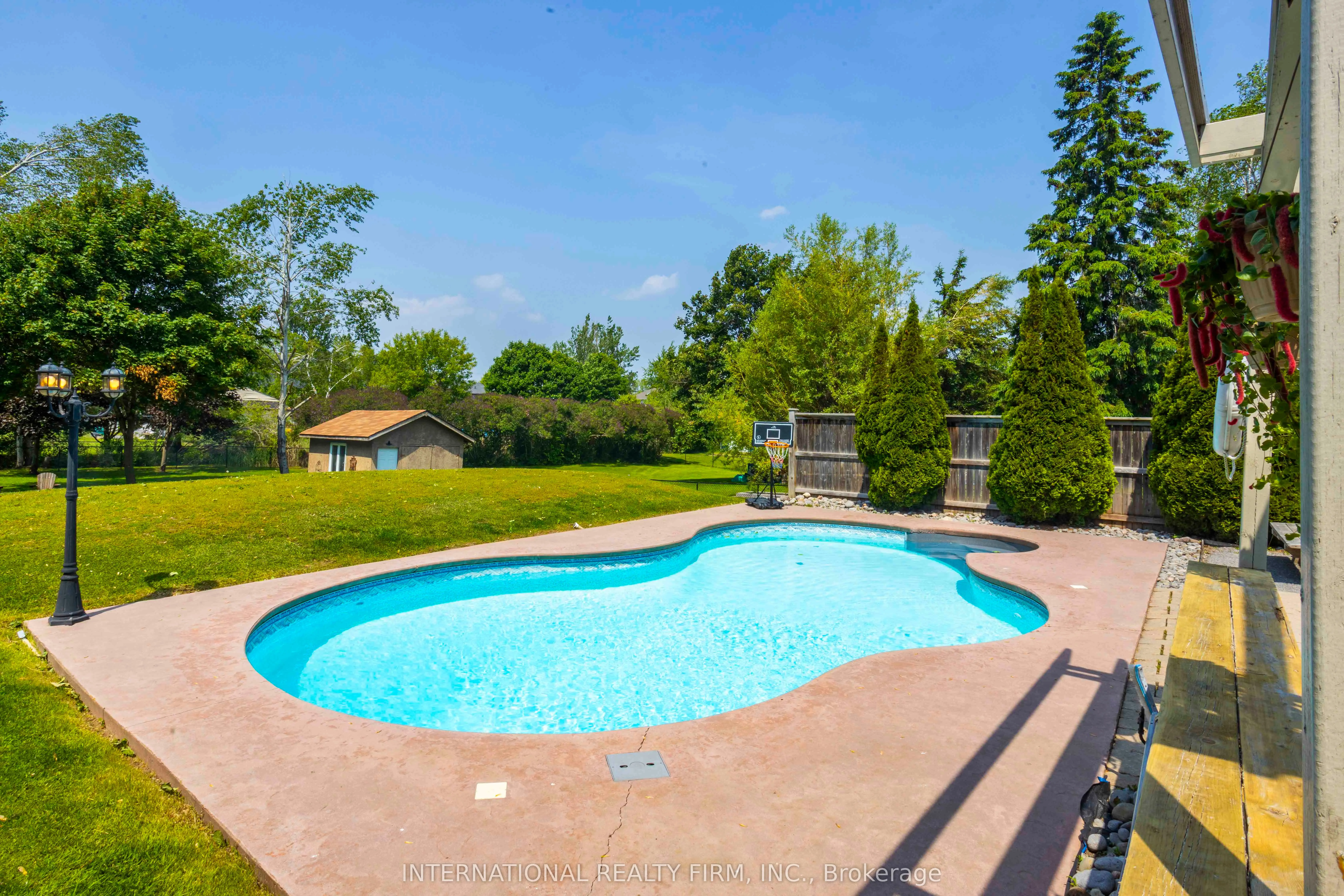 52 Shelley Drive