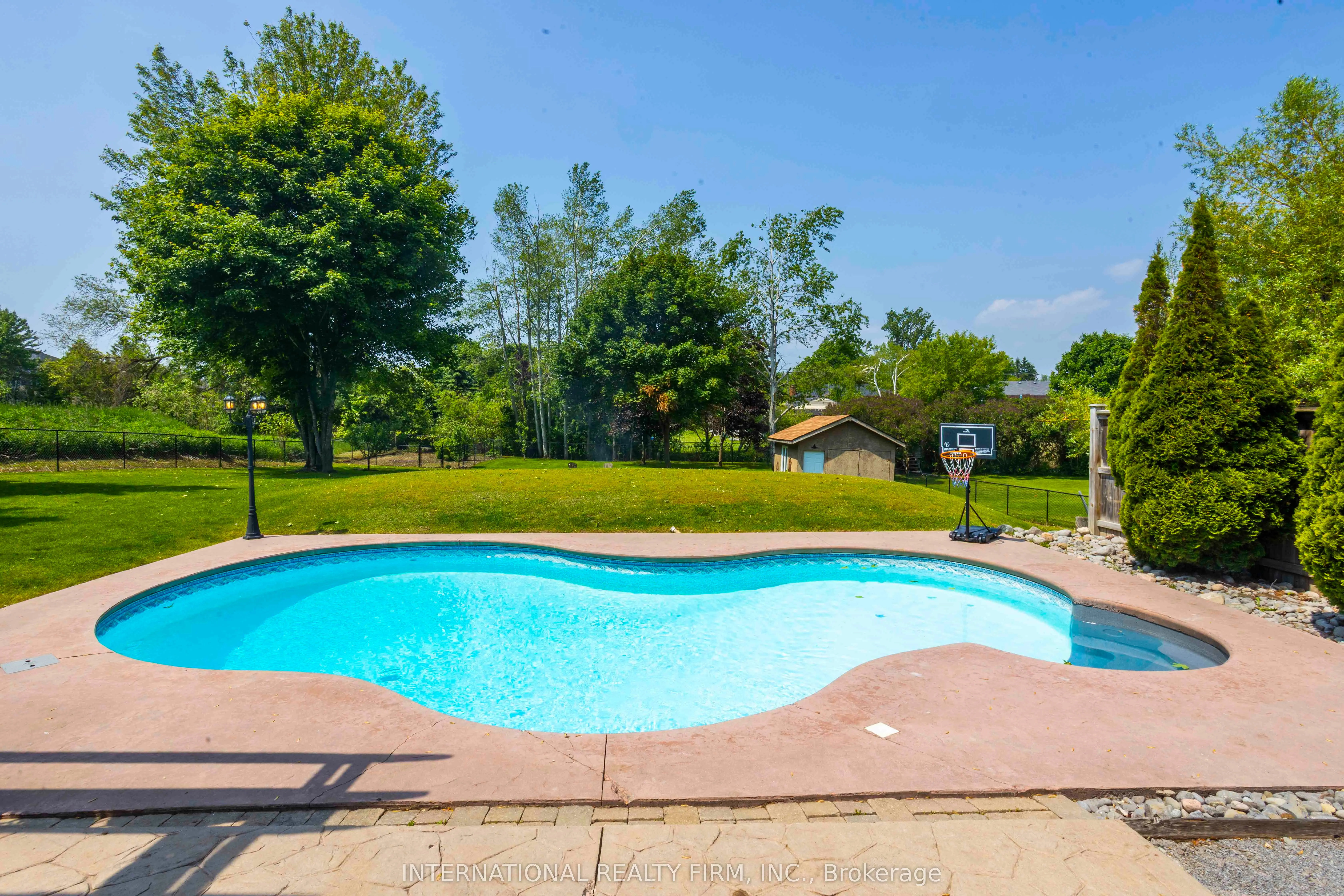 52 Shelley Drive