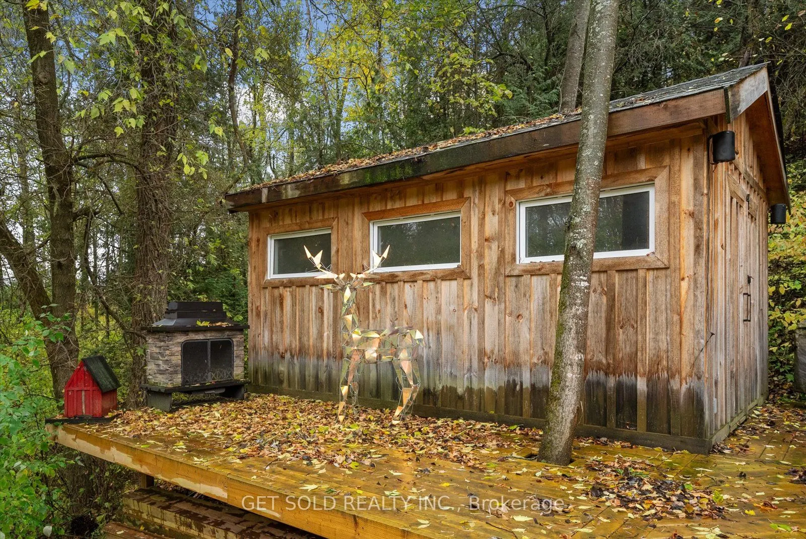 11 Fieldway Court