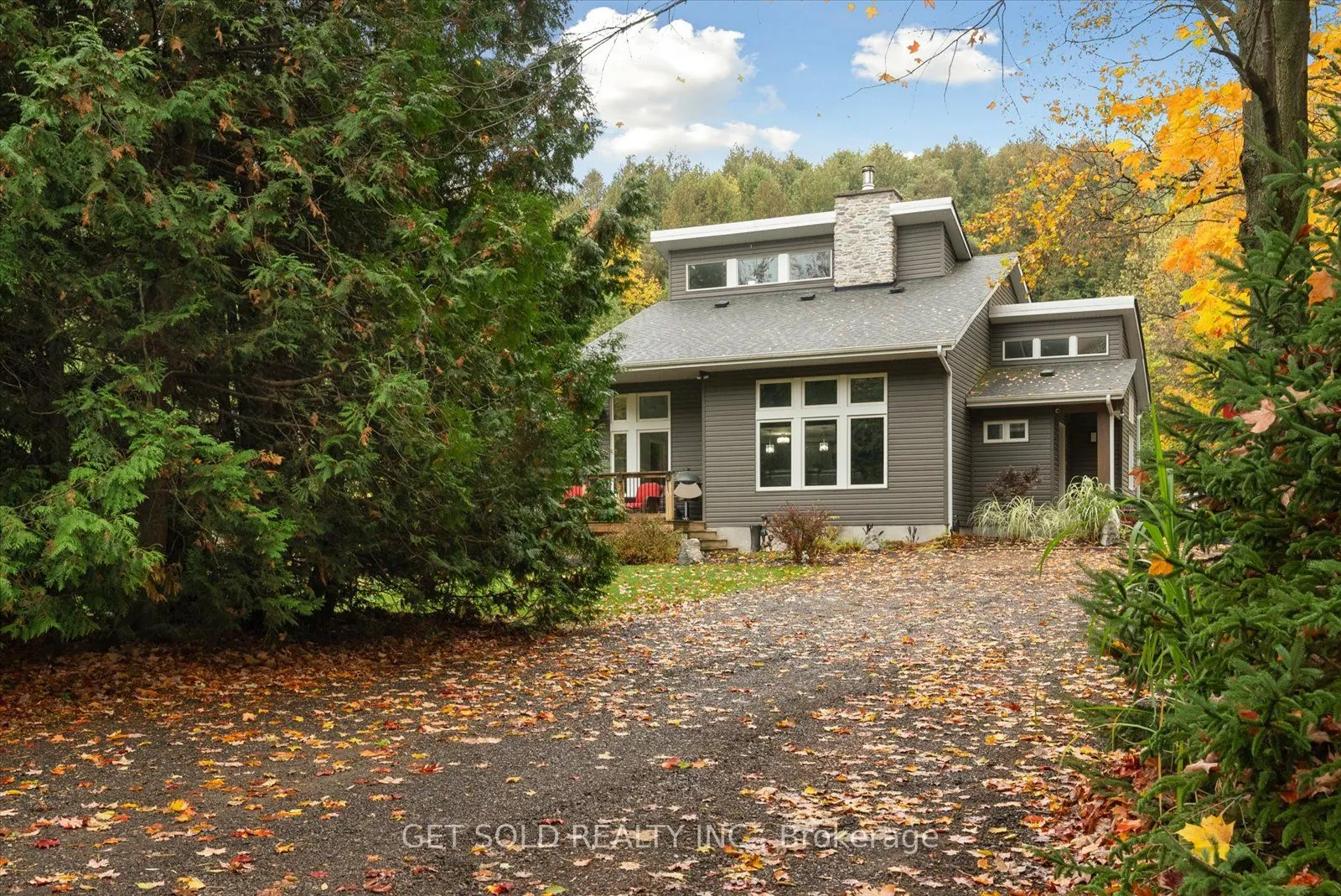 11 Fieldway Court