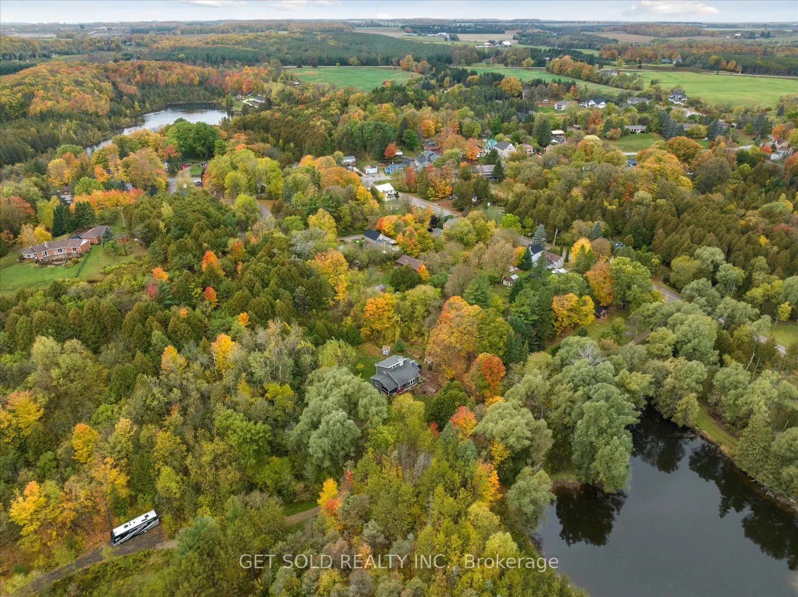 11 Fieldway Court