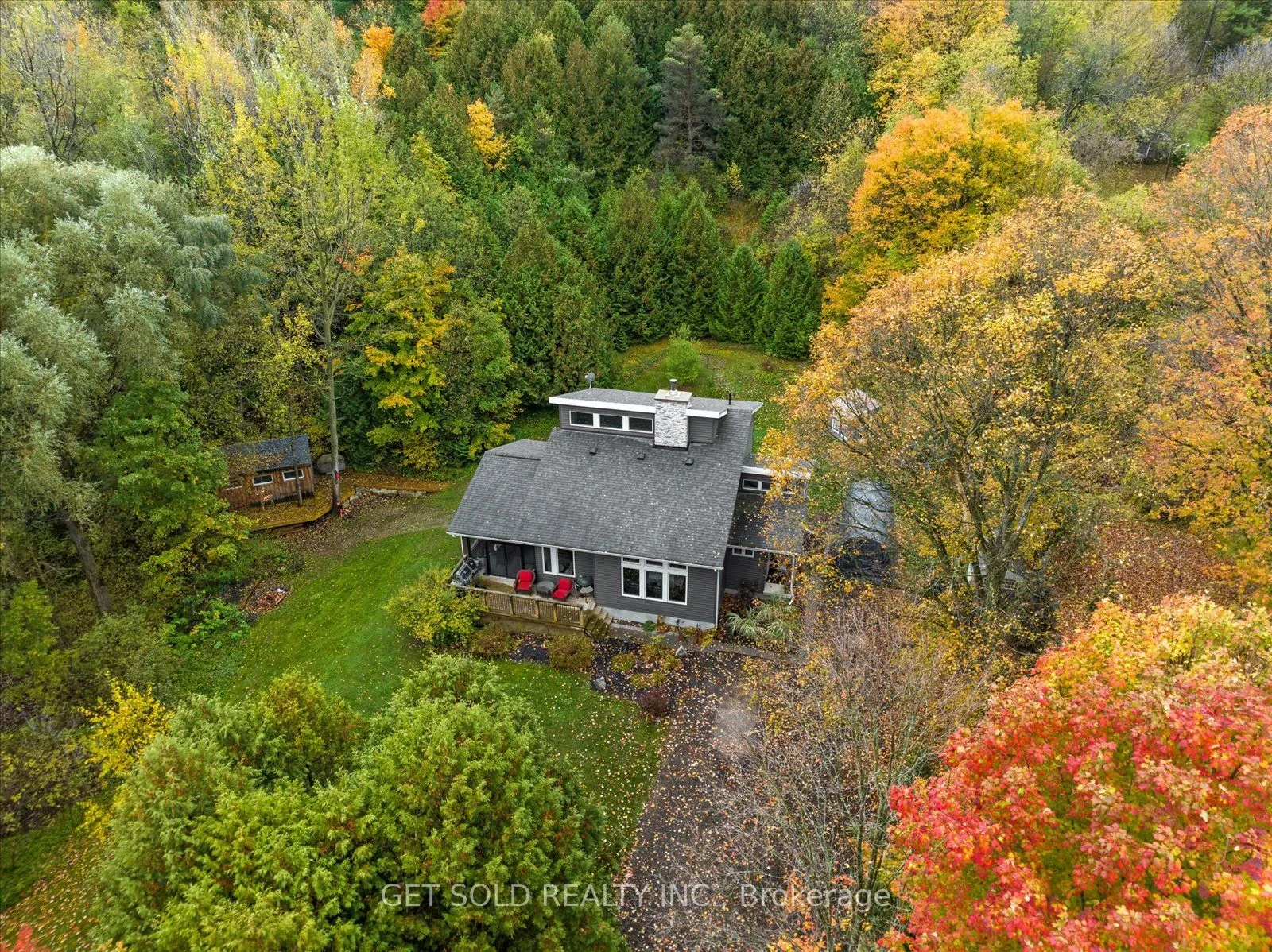 11 Fieldway Court