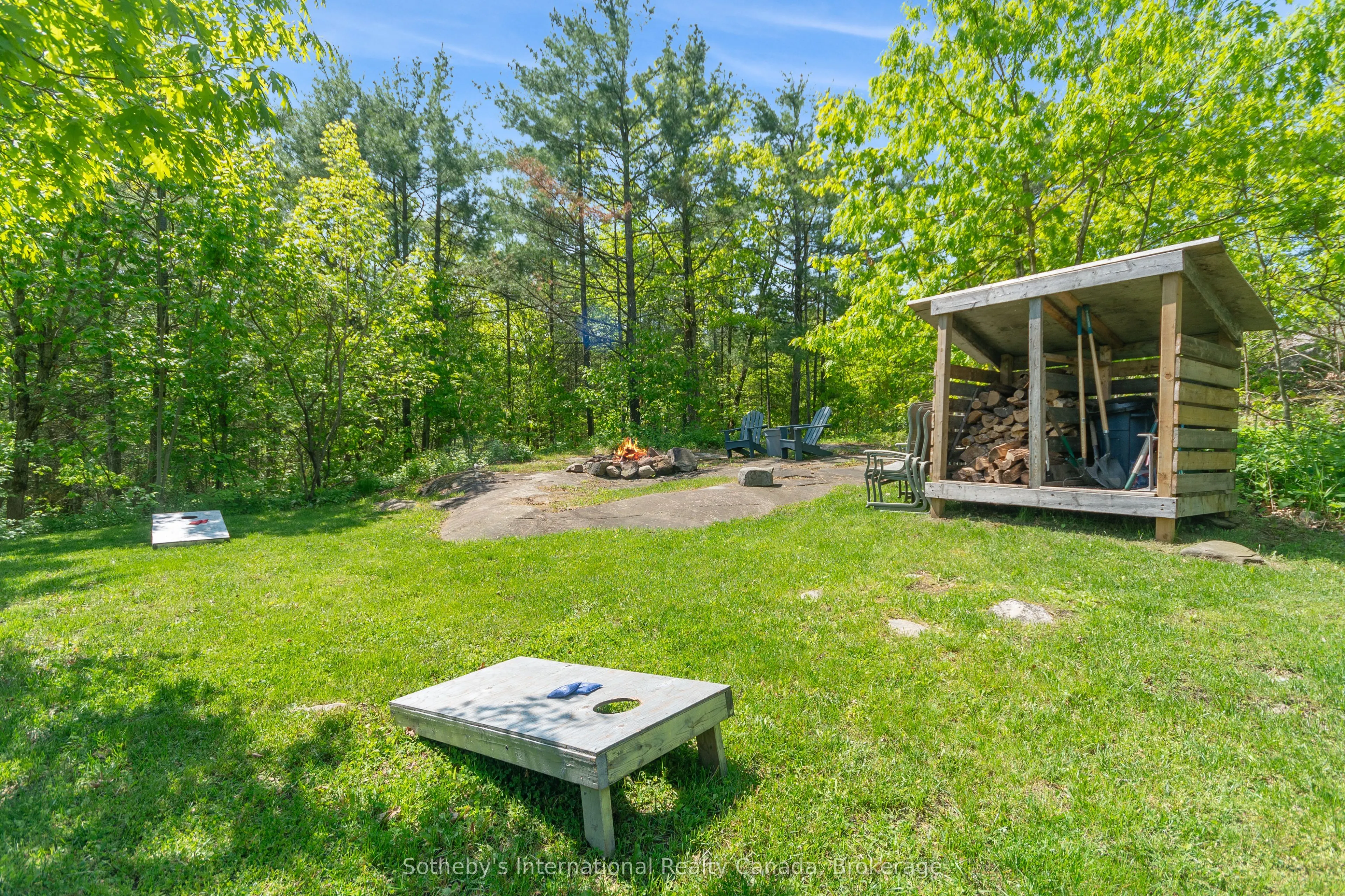 12494 Georgian Bay Shore