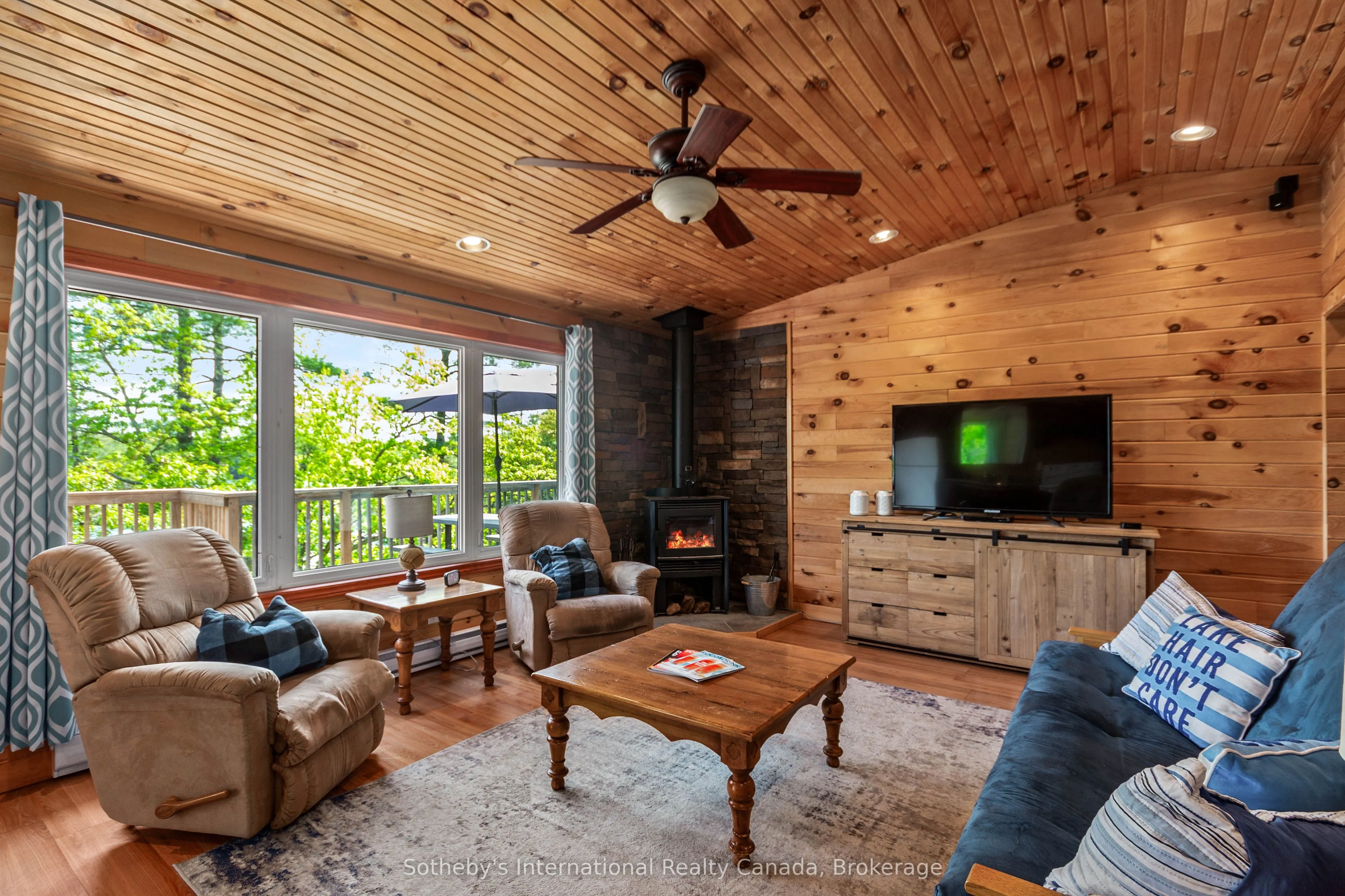 12494 Georgian Bay Shore