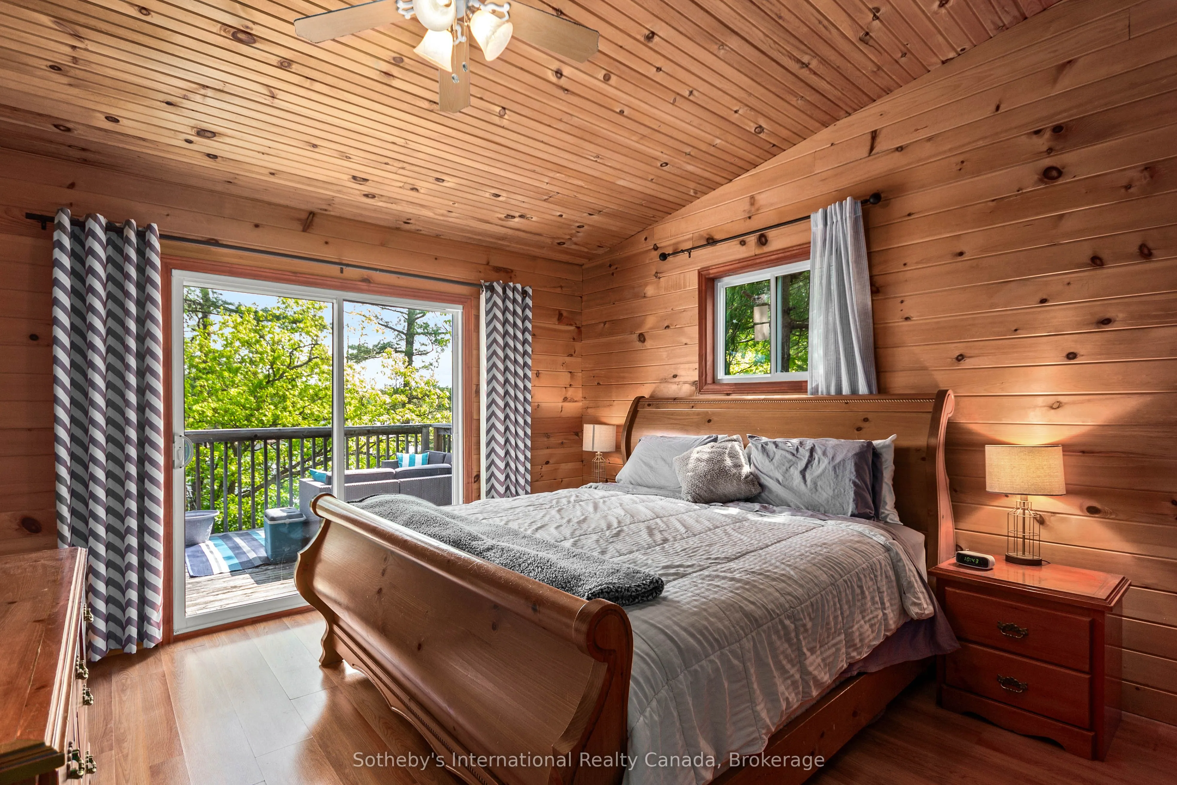 12494 Georgian Bay Shore