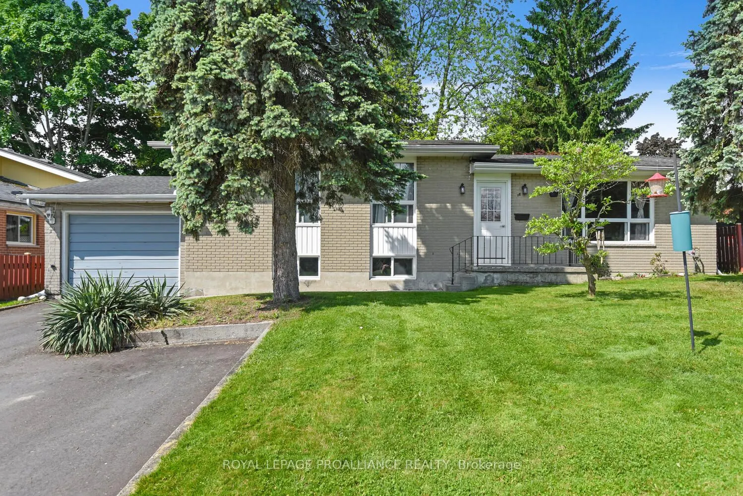 18 Convay Crescent