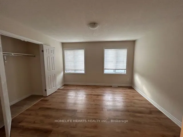 49 Dennis Drive