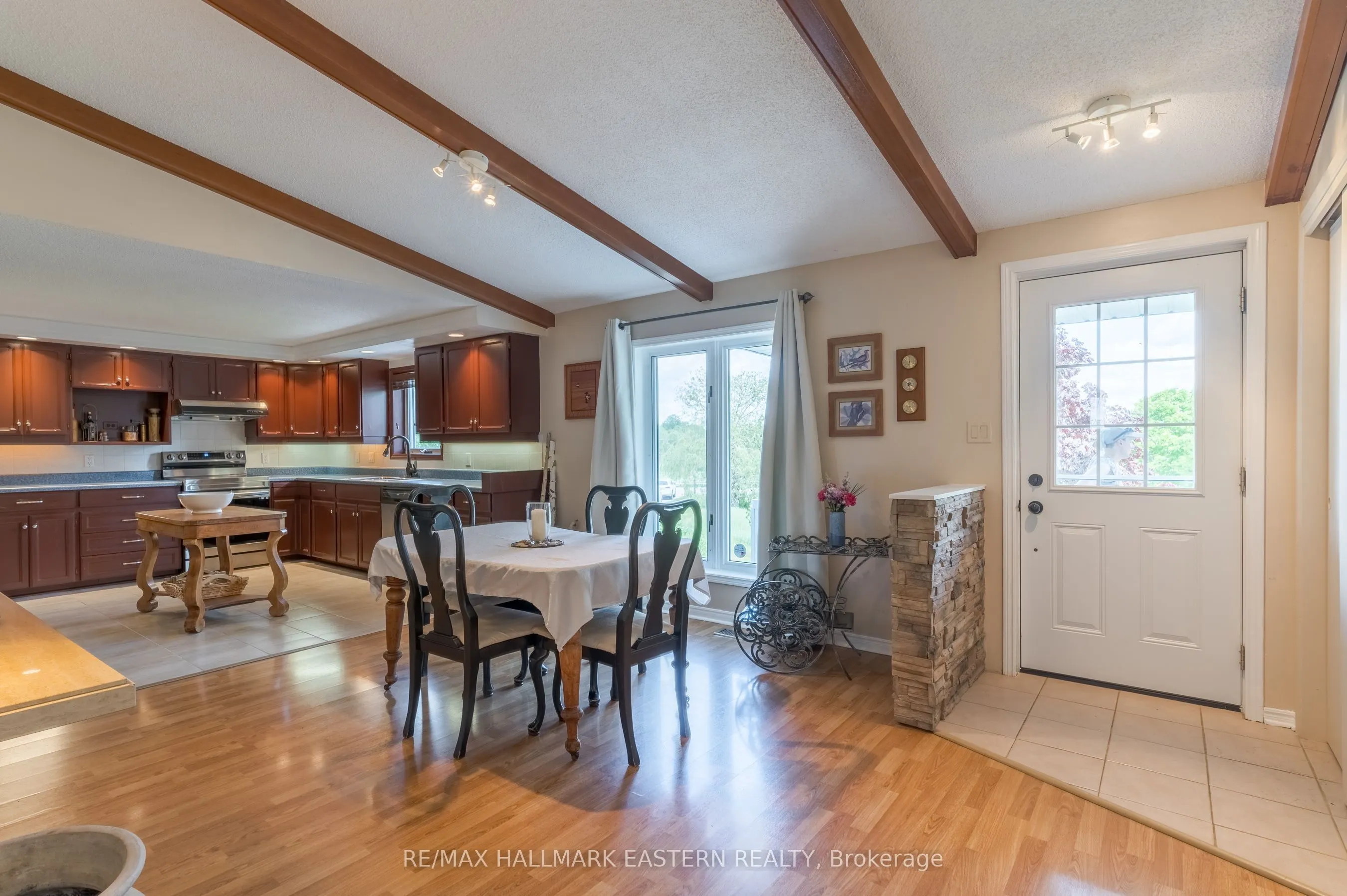 597 Killarney Bay Road